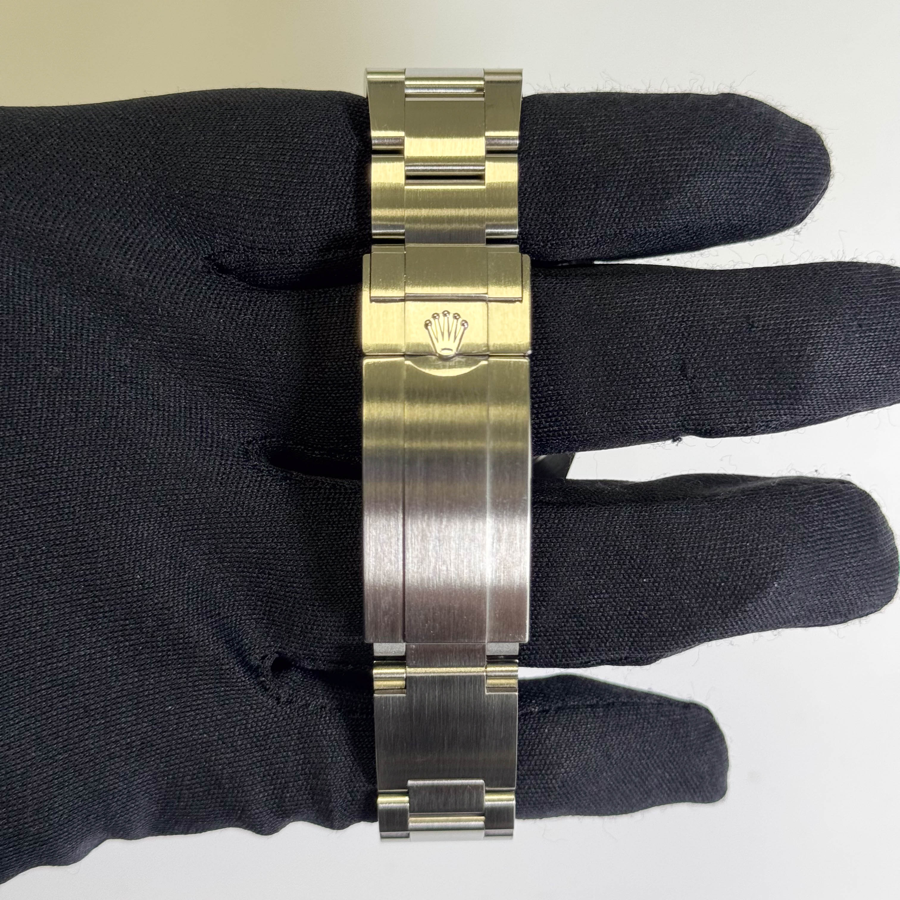 Rolex Sea-Dweller 44mm Black Dial Watch Ref# 126660 - Happy Jewelers Fine Jewelry Lifetime Warranty