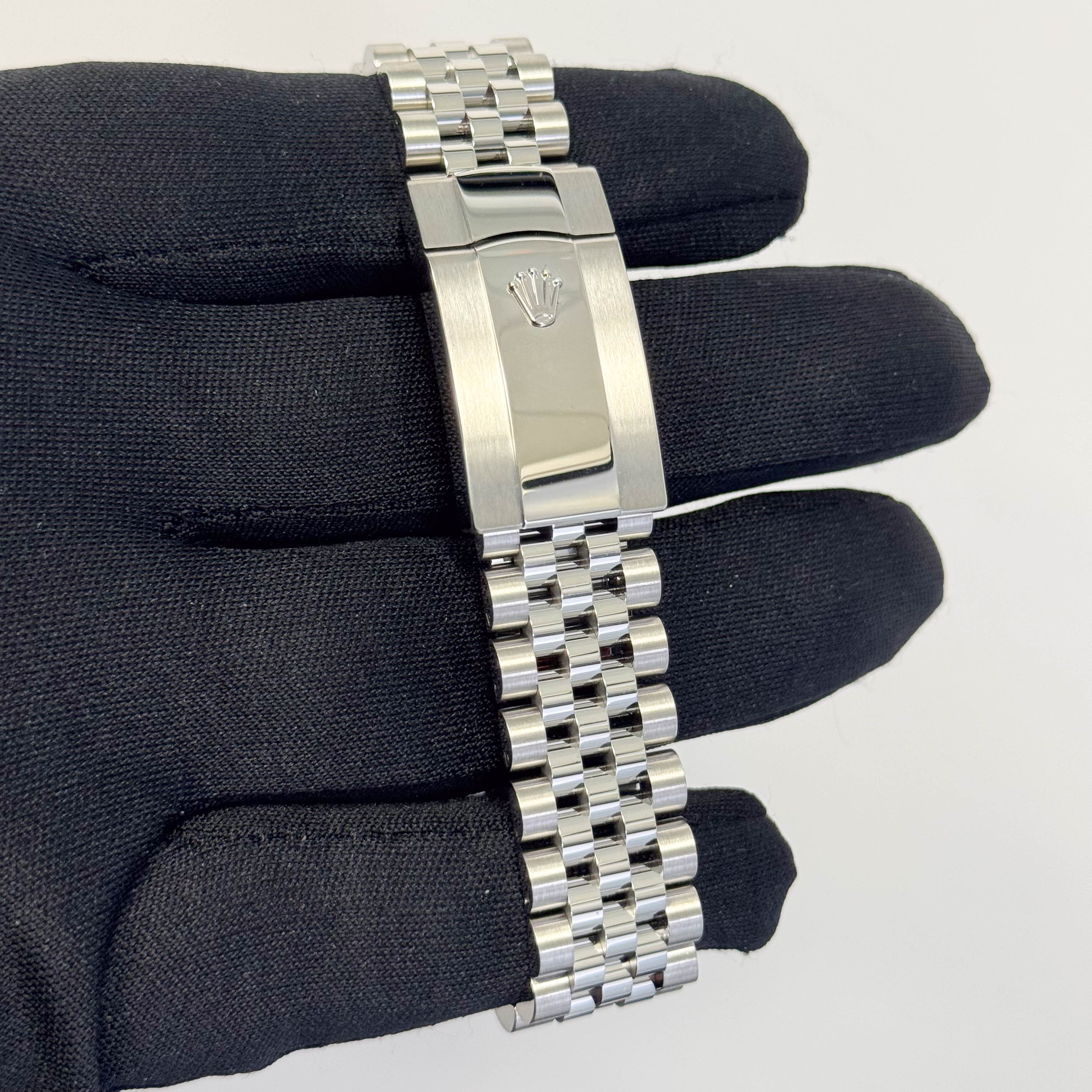 Rolex Datejust 41mm Blue Dial Watch Ref# 126334 - Happy Jewelers Fine Jewelry Lifetime Warranty