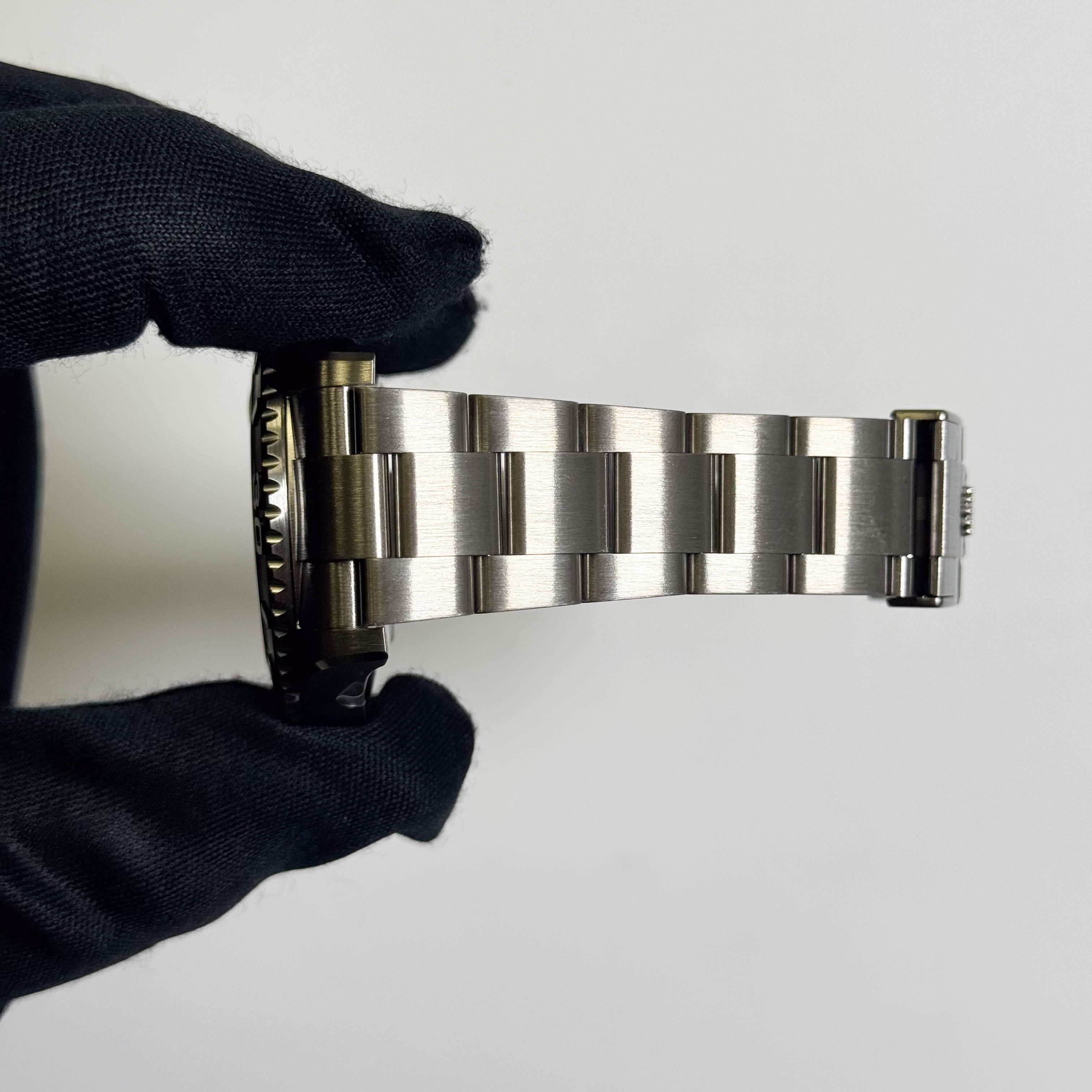 Rolex Yacht-Master 42mm Black Dial Watch Ref# 226627 - Happy Jewelers Fine Jewelry Lifetime Warranty