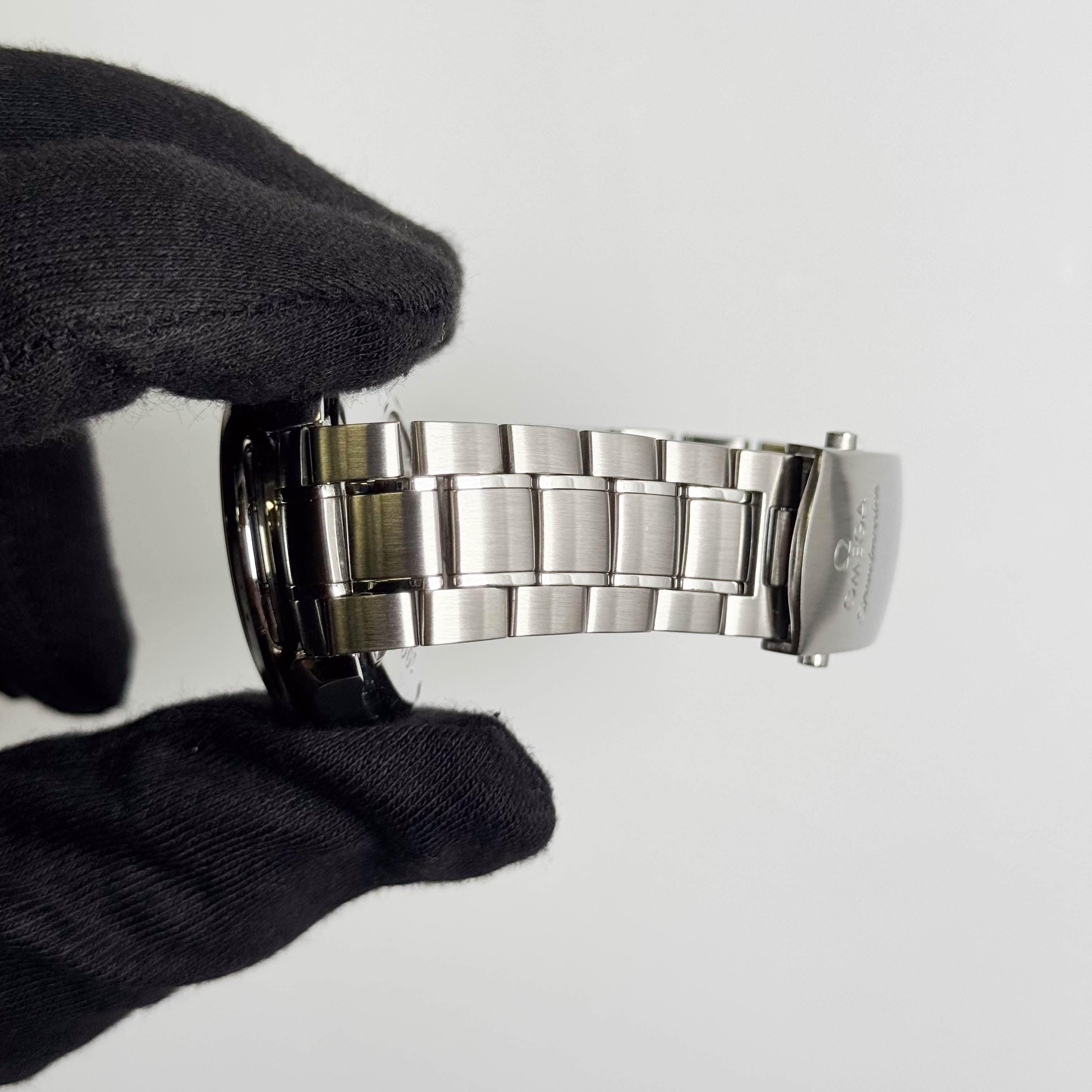 Omega Speedmaster 40mm Black Dial Watch Ref# 3210.50
