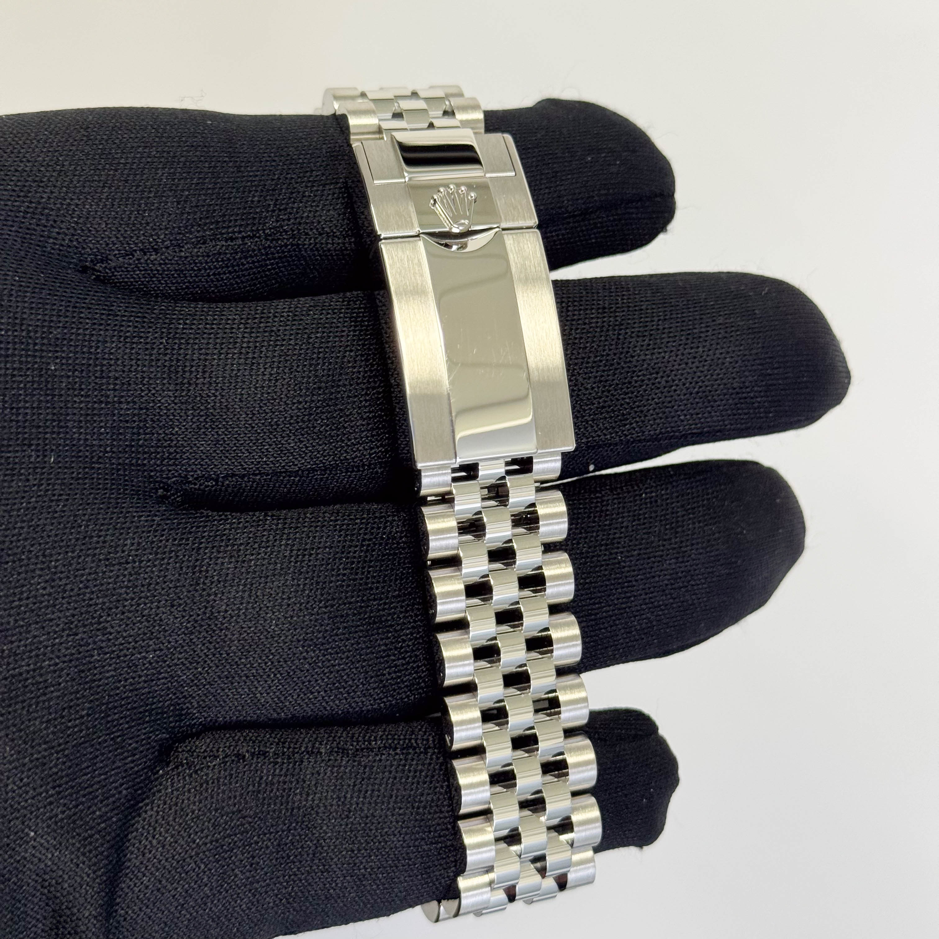 Rolex GMT-Master II 40mm Black Dial Watch Ref# 126720VTNR - Happy Jewelers Fine Jewelry Lifetime Warranty