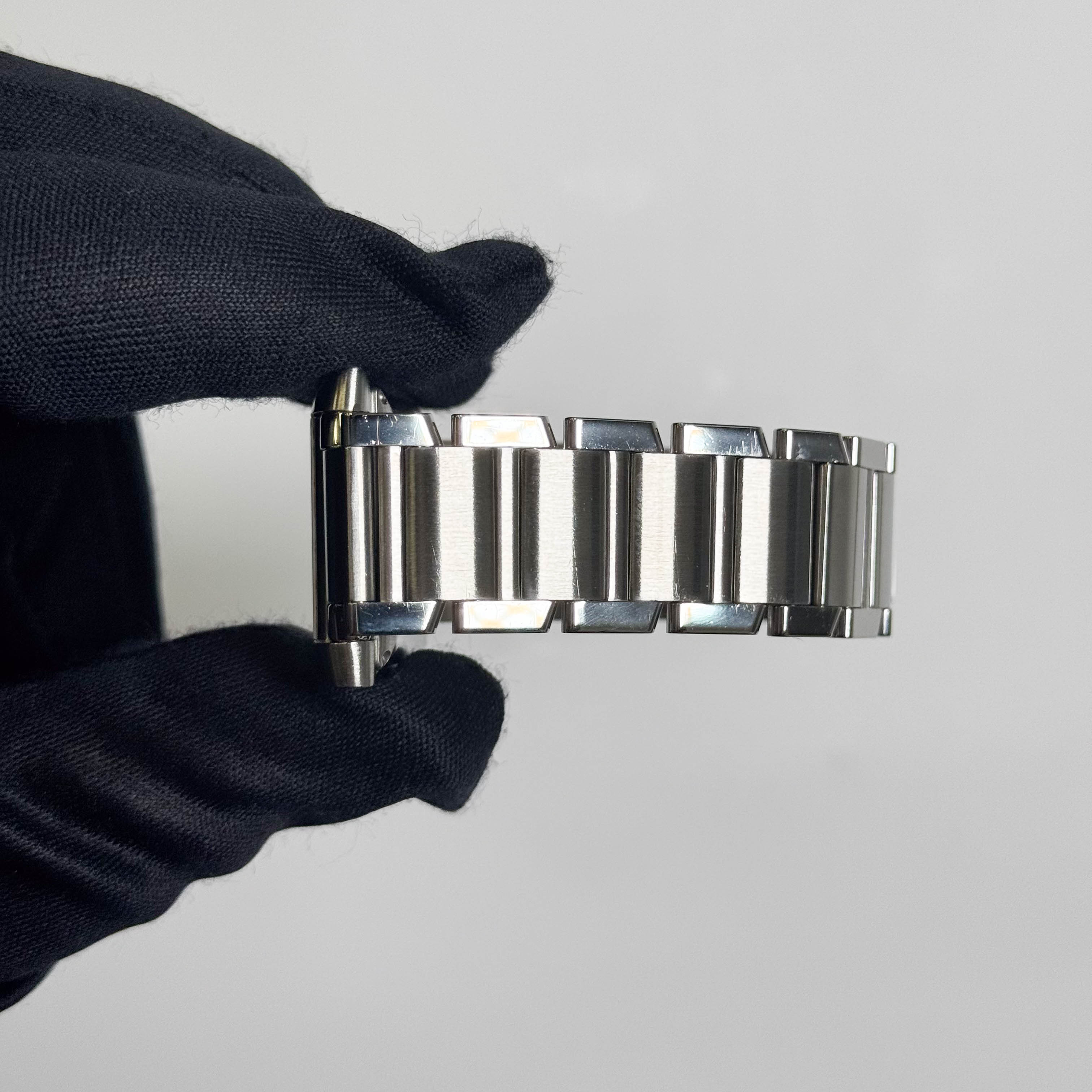 Cartier Tank Française Stainless Steel 28mm White Dial Watch Ref# W51002Q3 - Happy Jewelers Fine Jewelry Lifetime Warranty
