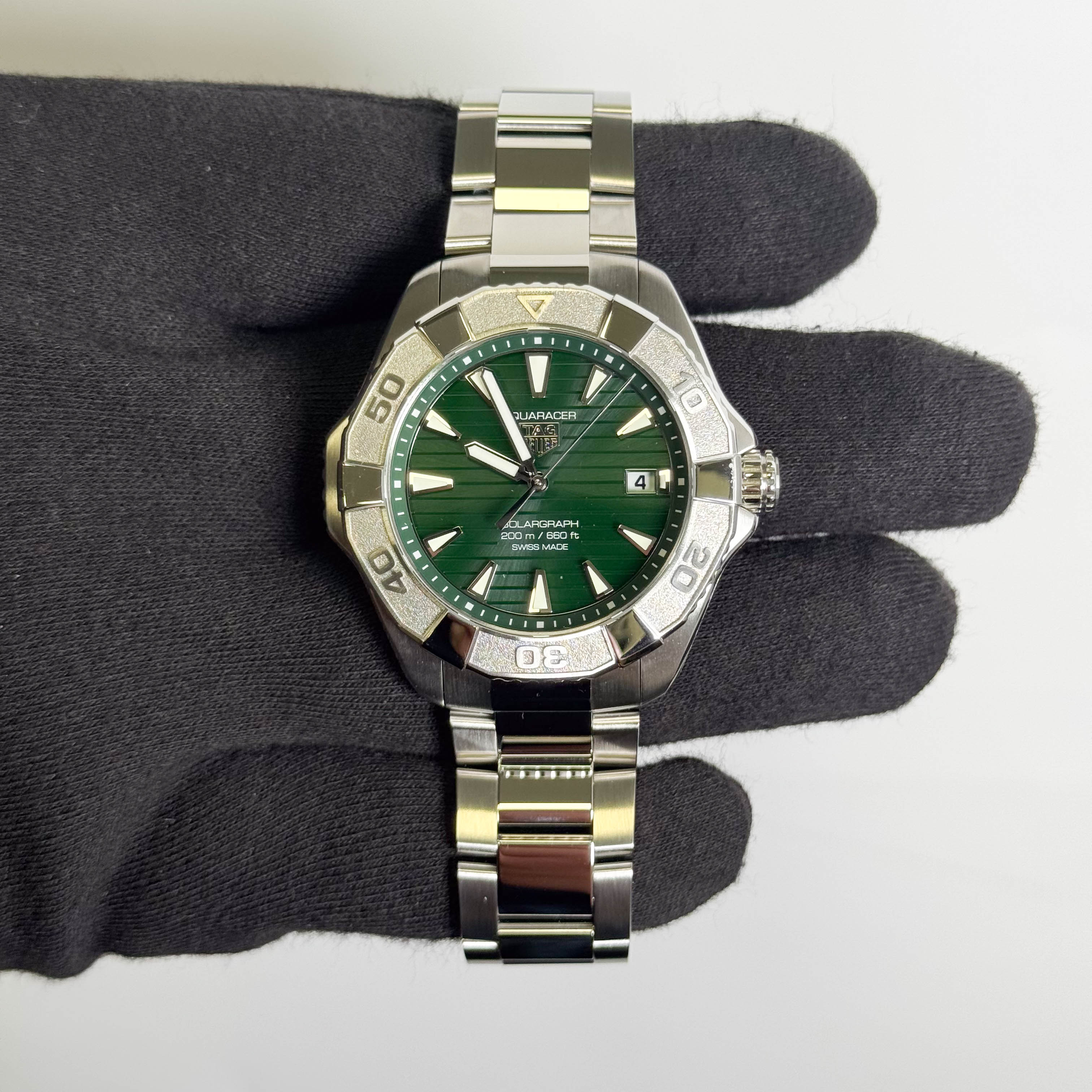 Tag Heuer Aquaracer 40mm Green Dial Watch Ref# WBP1118.BA0047