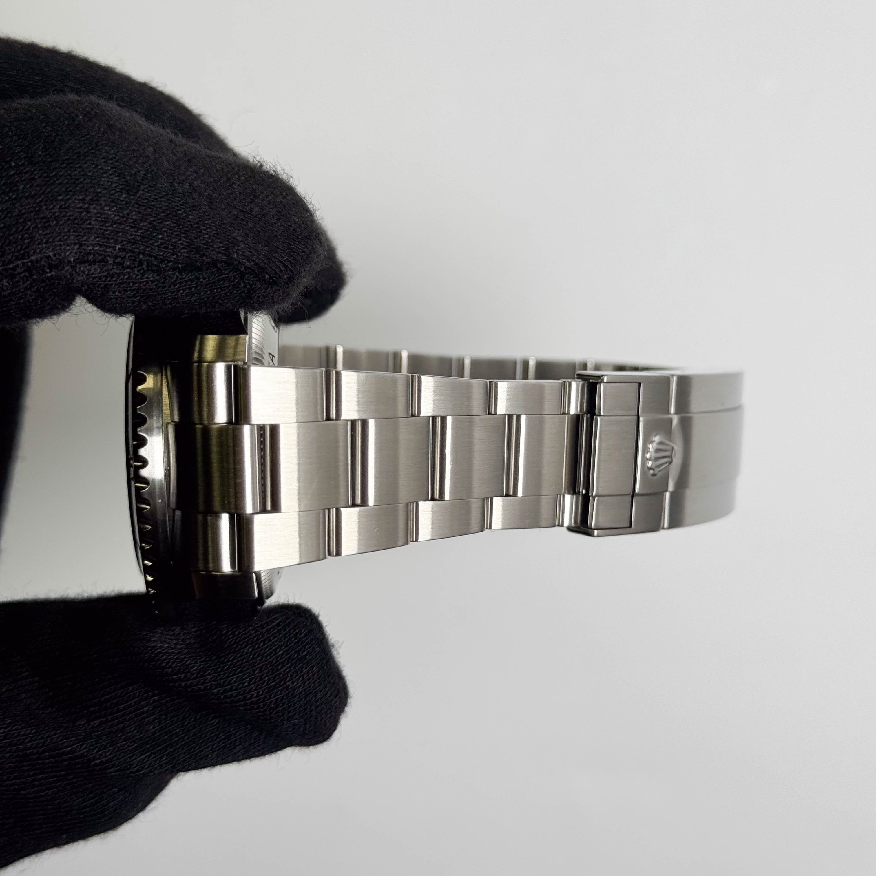 Rolex Sea-Dweller 44mm Black Dial Watch Ref# 126660
