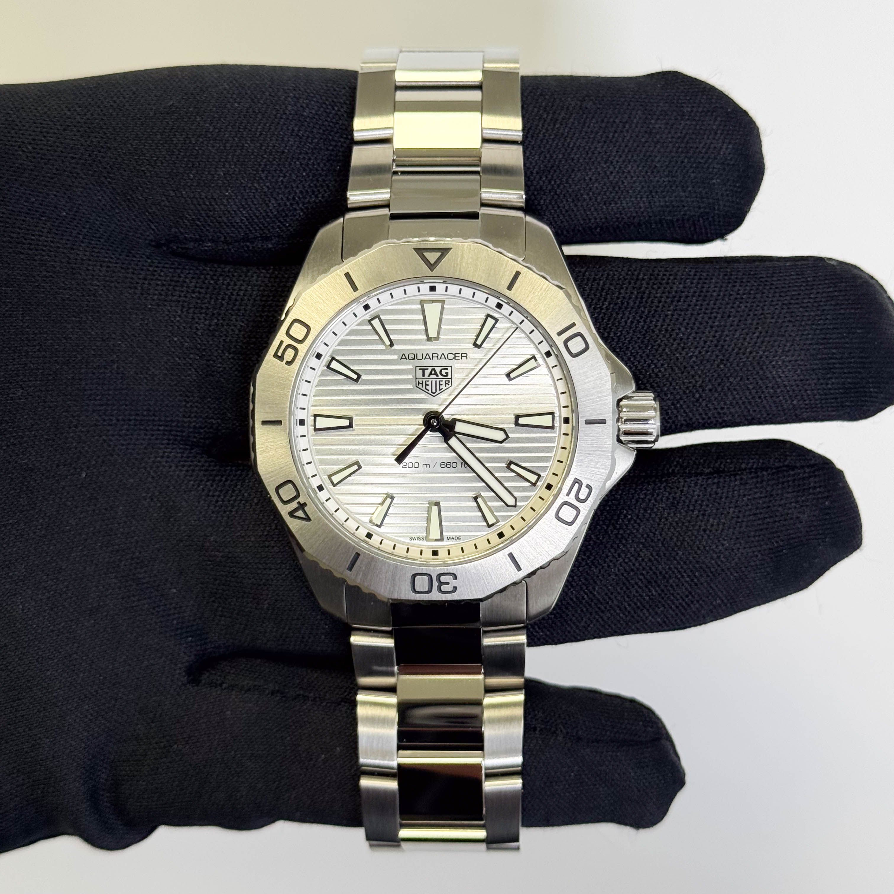 Tag Heuer Aquaracer 40mm Silver Dial Watch Ref# WBP1111.BA0627 - Happy Jewelers Fine Jewelry Lifetime Warranty