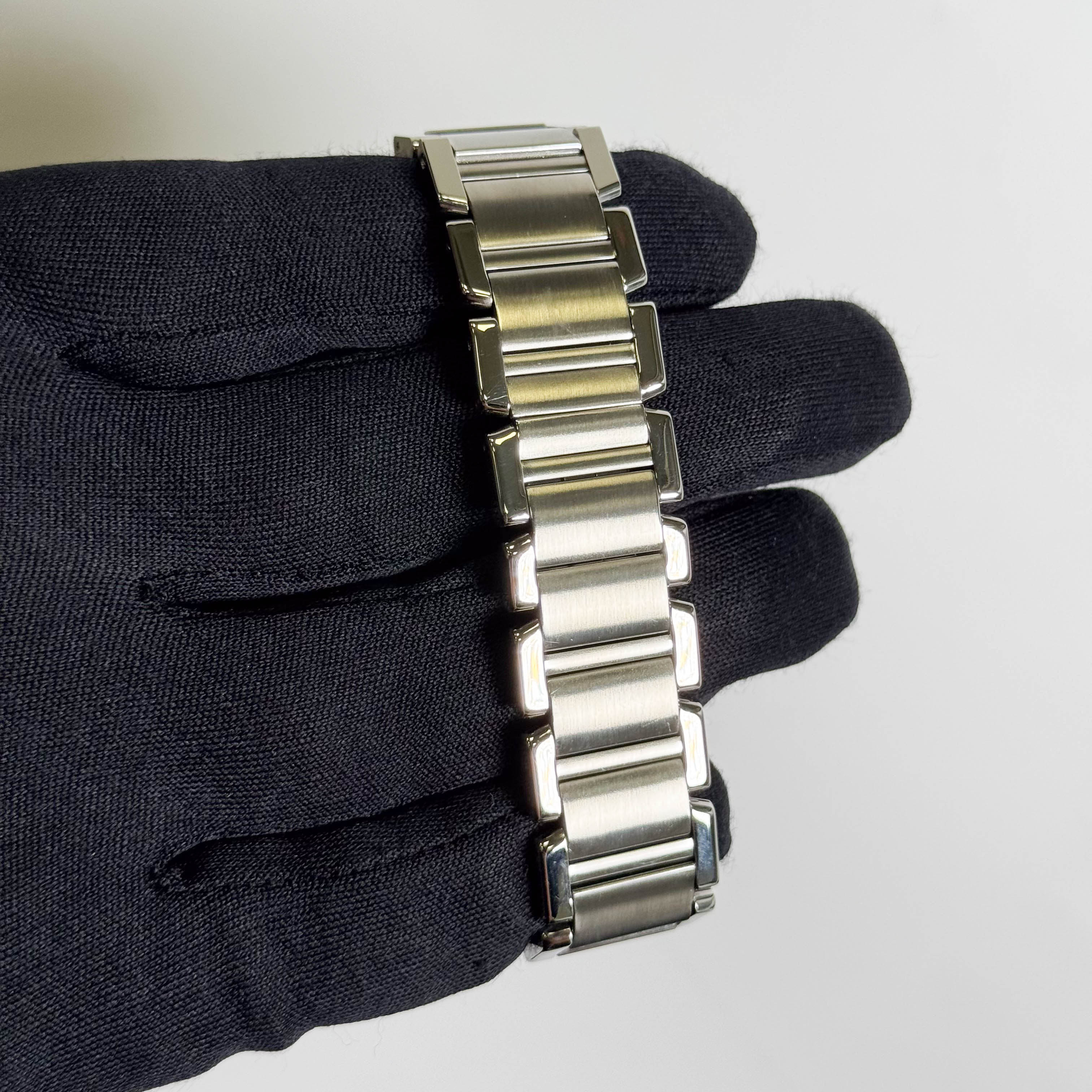 Cartier Tank Française Stainless Steel 28mm White Dial Watch Ref# W51002Q3 - Happy Jewelers Fine Jewelry Lifetime Warranty