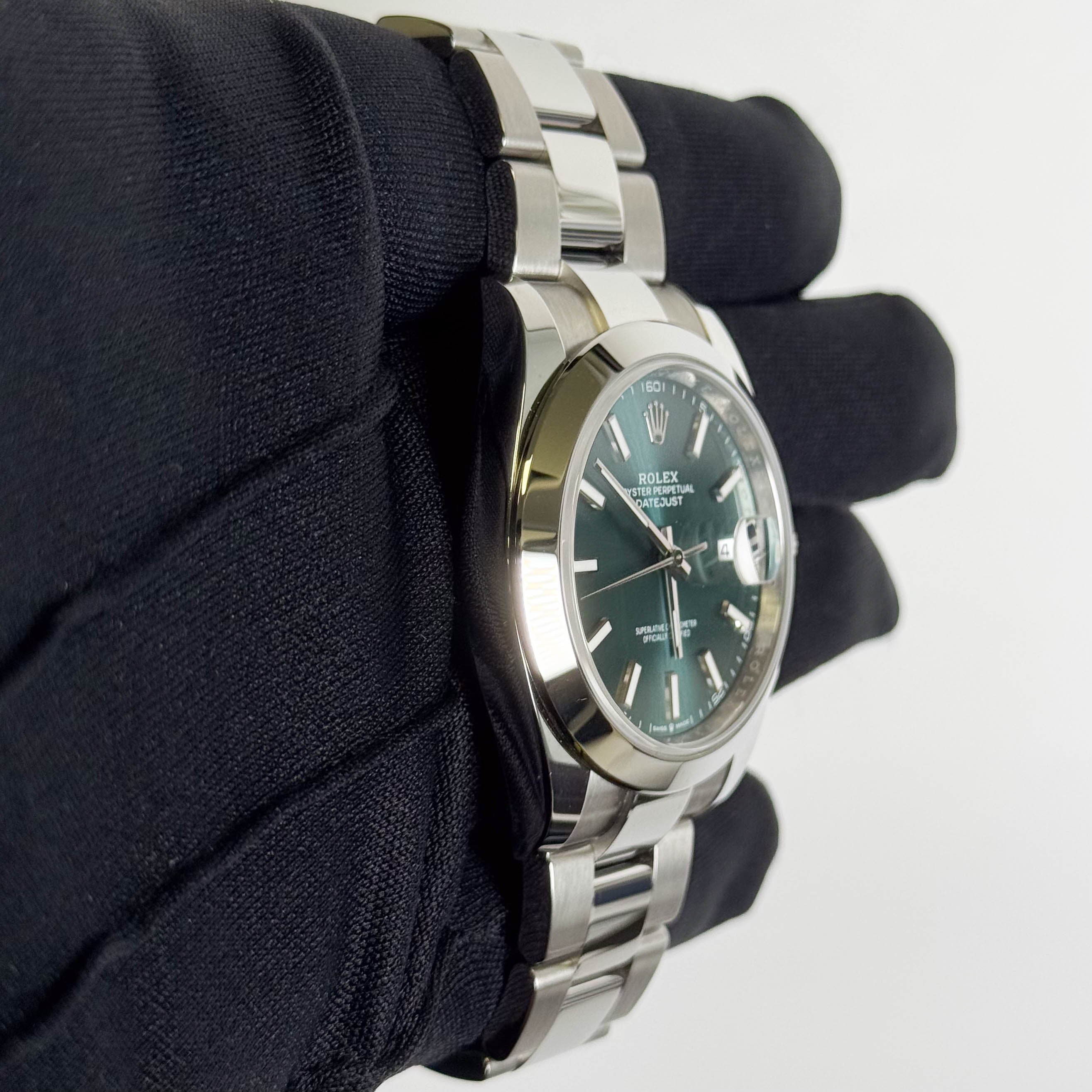 Rolex Datejust 41mm Green Dial Watch Ref# 126300 - Happy Jewelers Fine Jewelry Lifetime Warranty