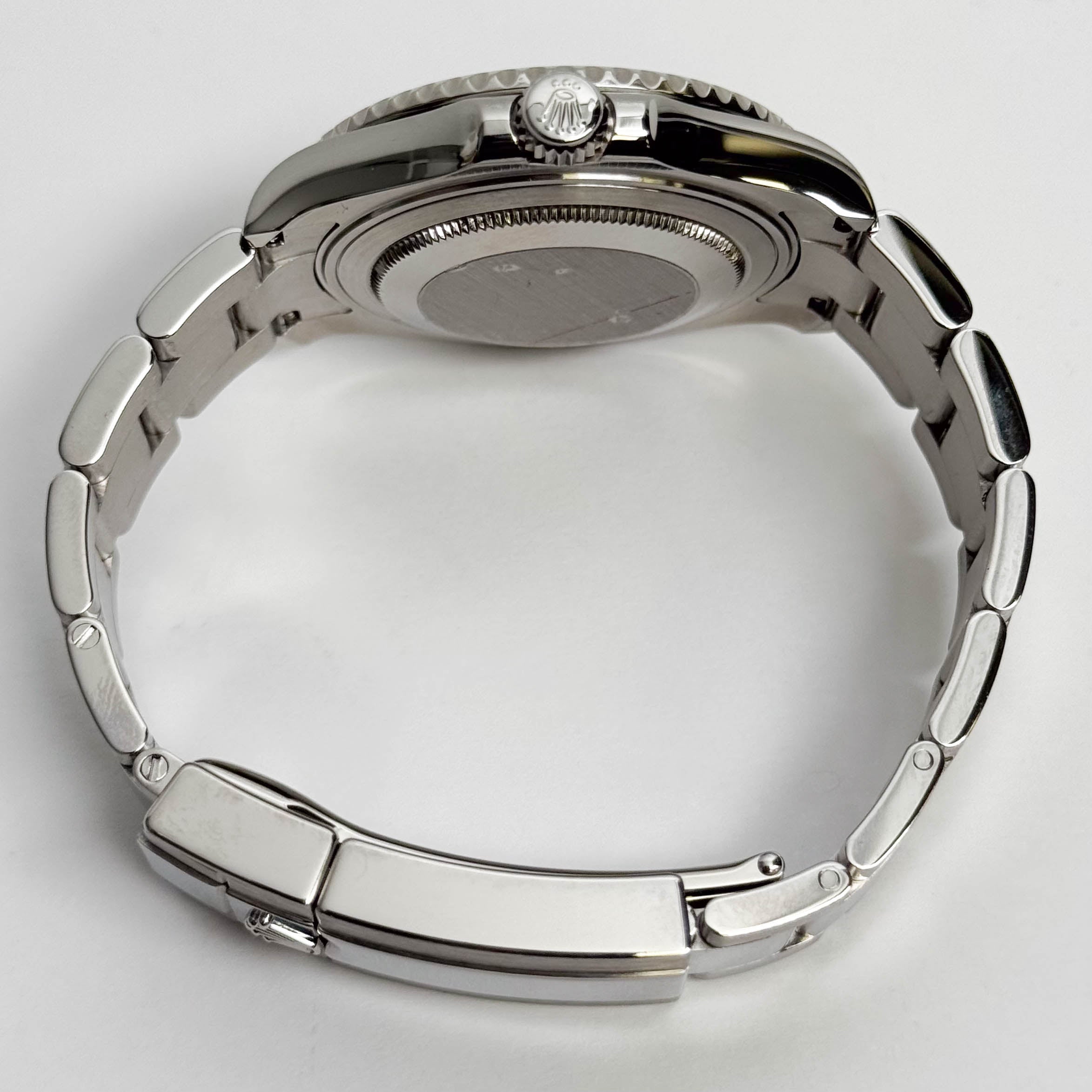 Rolex Yacht-Master 37mm Rhodium Dial Watch Ref# 268622