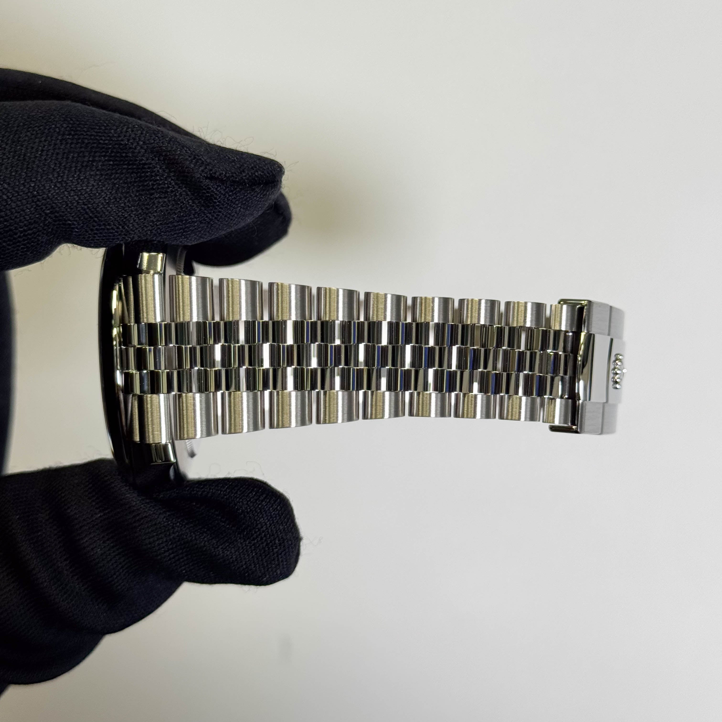 Rolex Datejust 41mm Blue Dial Watch Ref# 126300 - Happy Jewelers Fine Jewelry Lifetime Warranty