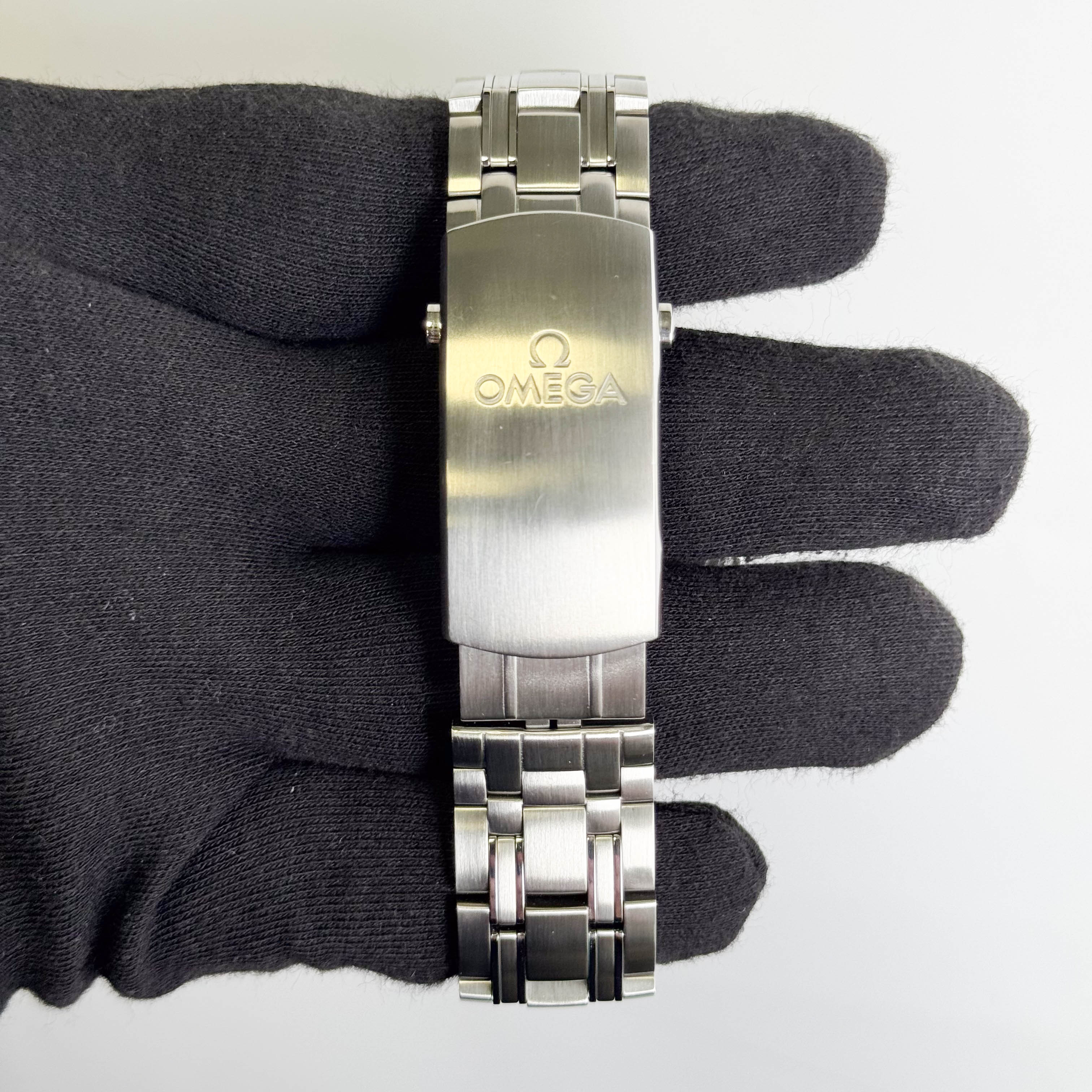 Omega Seamaster 42mm Black Dial Watch Ref# 210.30.42.20.01.001