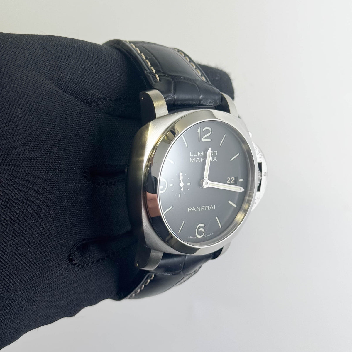 Panerai Luminor Marina 44mm Black Dial Watch Ref# PAM00312 - Happy Jewelers Fine Jewelry Lifetime Warranty