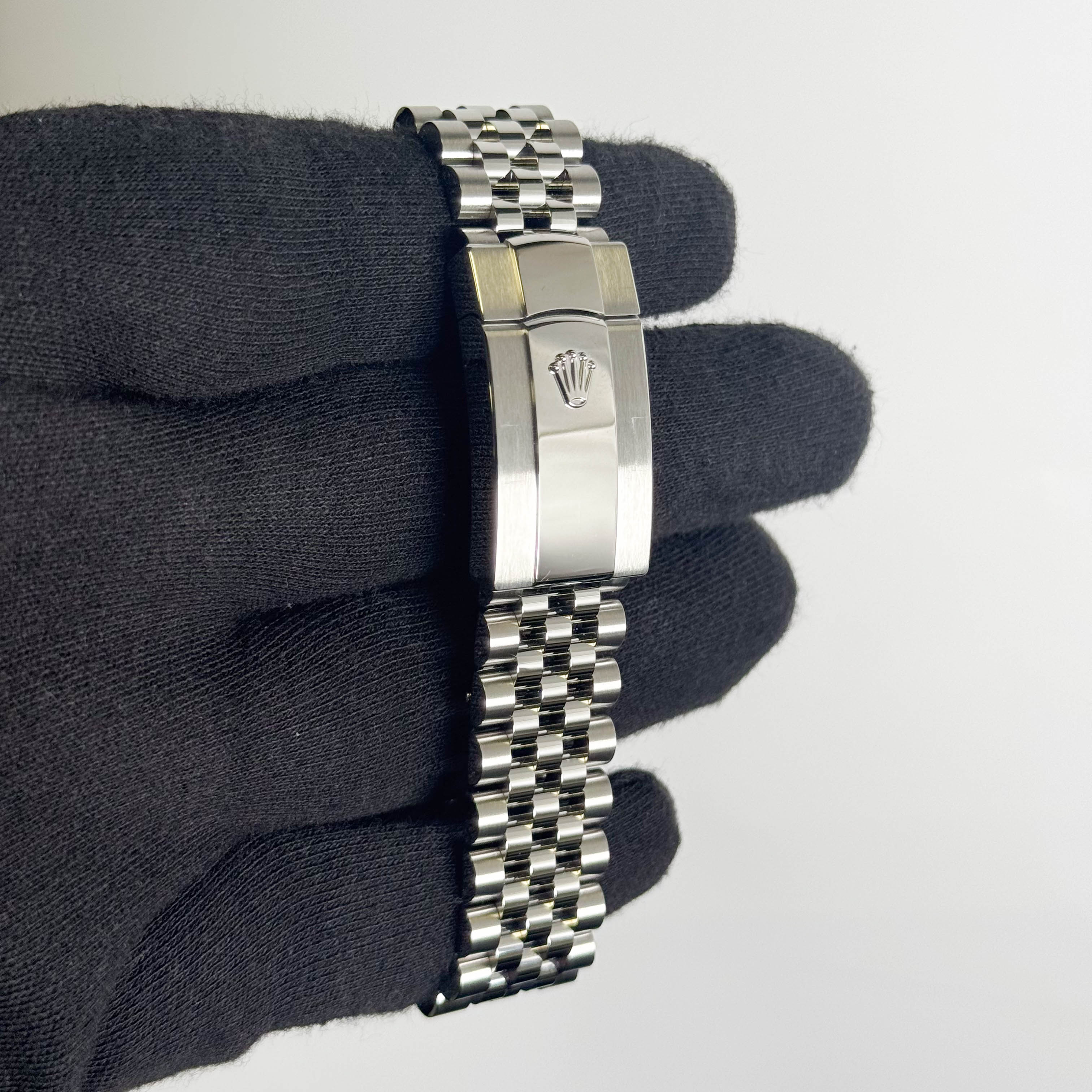 Rolex Datejust 41mm Silver Dial Watch Ref# 126334