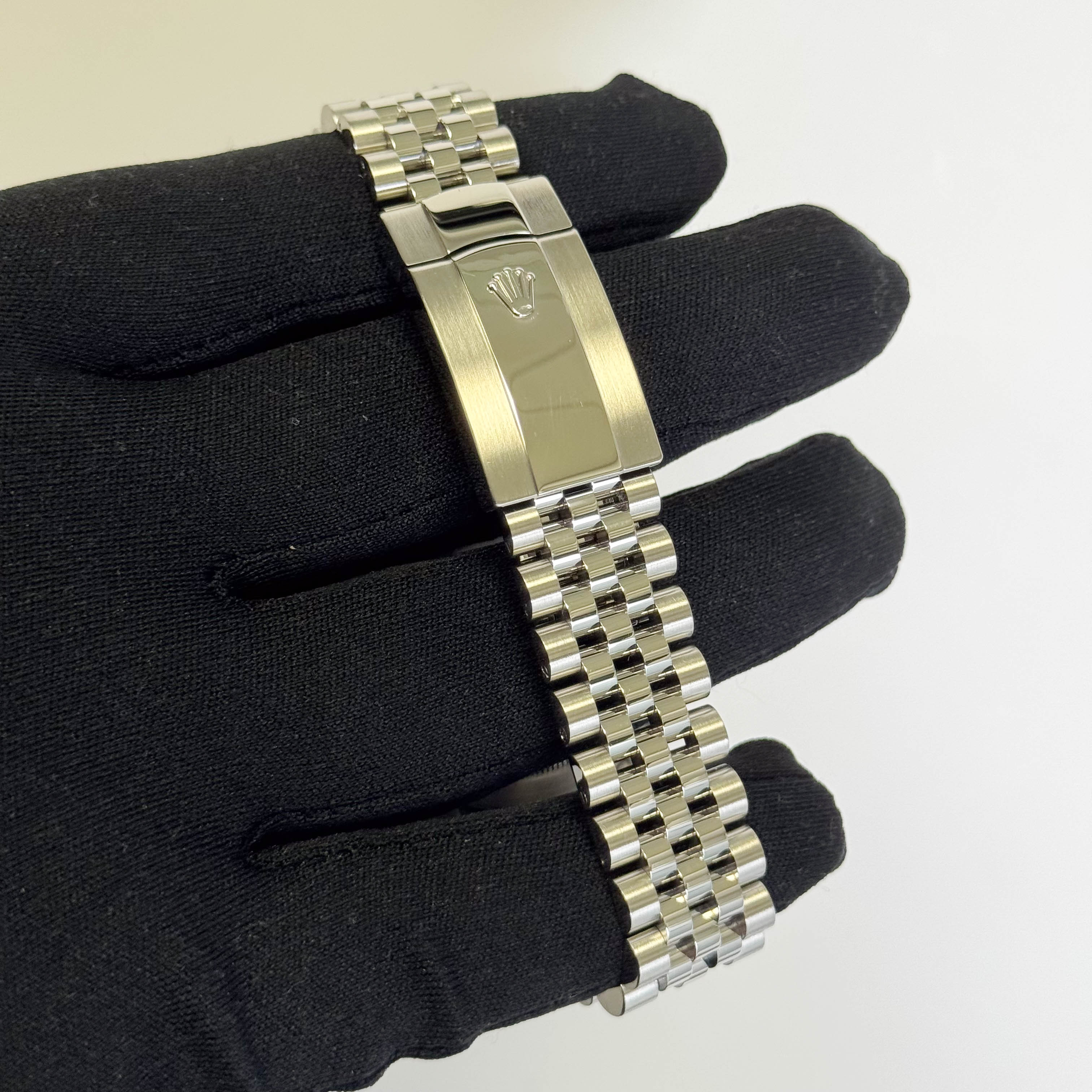 Rolex Datejust 41mm Blue Dial Watch Ref# 126334 - Happy Jewelers Fine Jewelry Lifetime Warranty