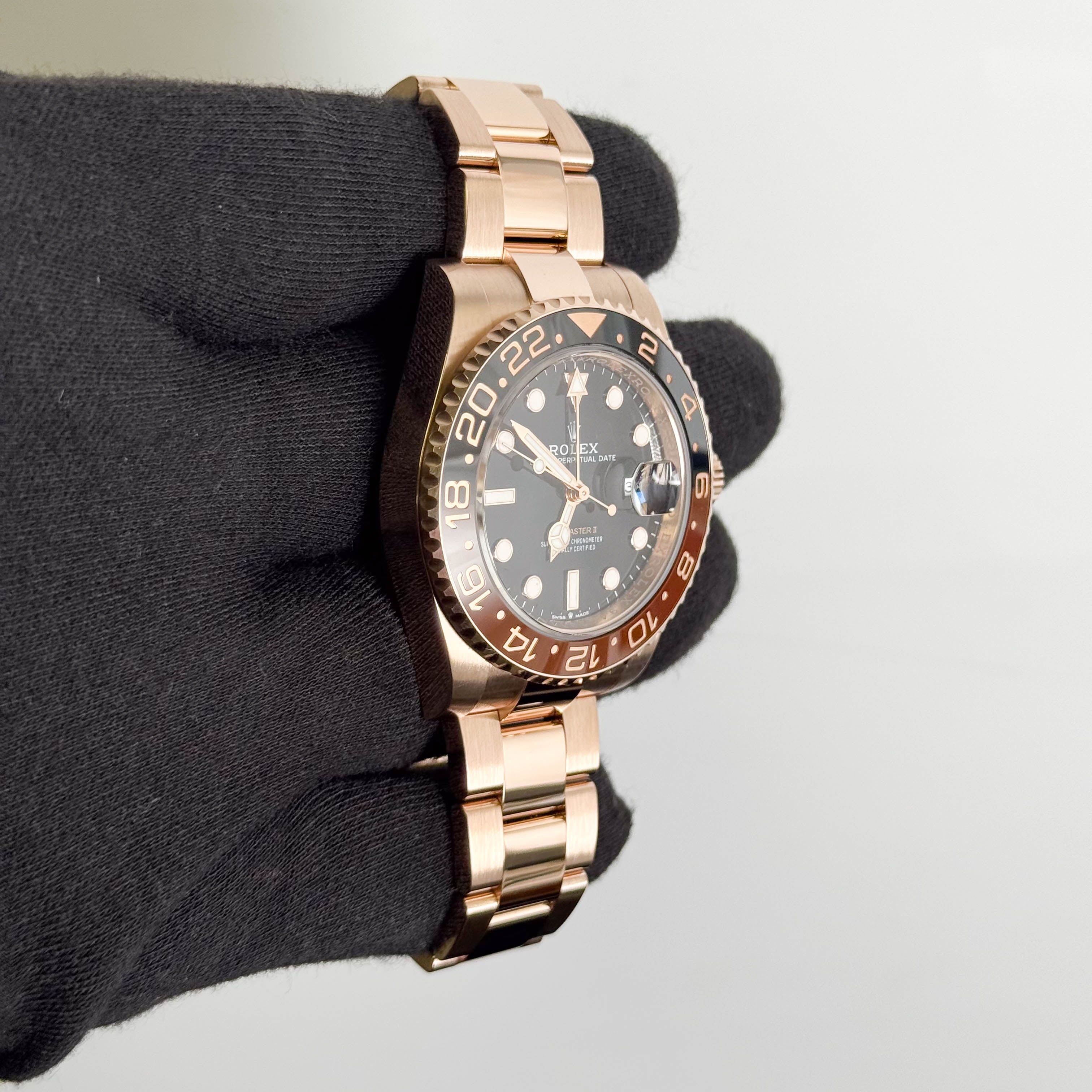 Rolex GMT-Master II Rootbeer 40mm Black Dial Watch Ref# 126715CHNR