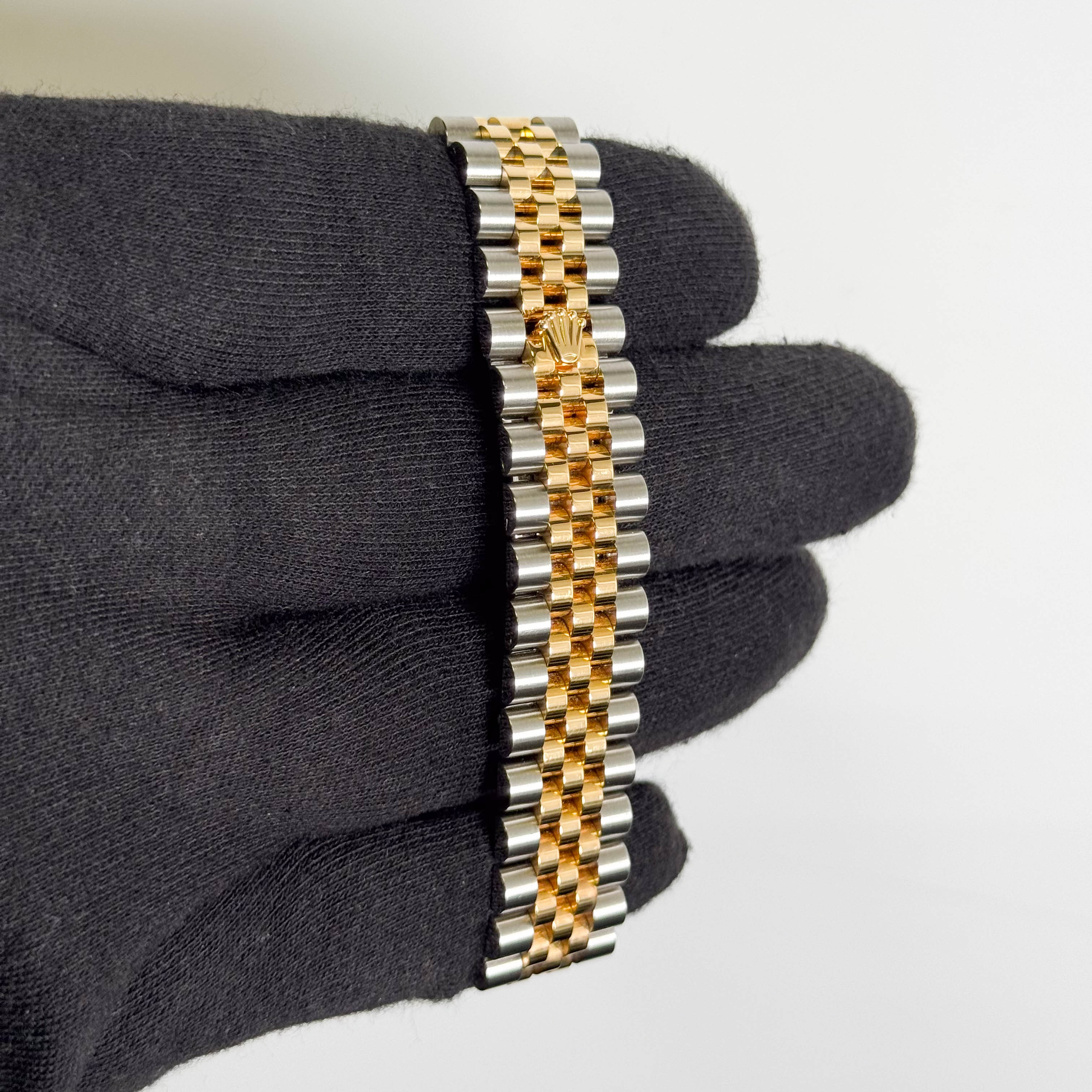 Rolex Datejust 31mm Green Dial Watch Ref# 278273