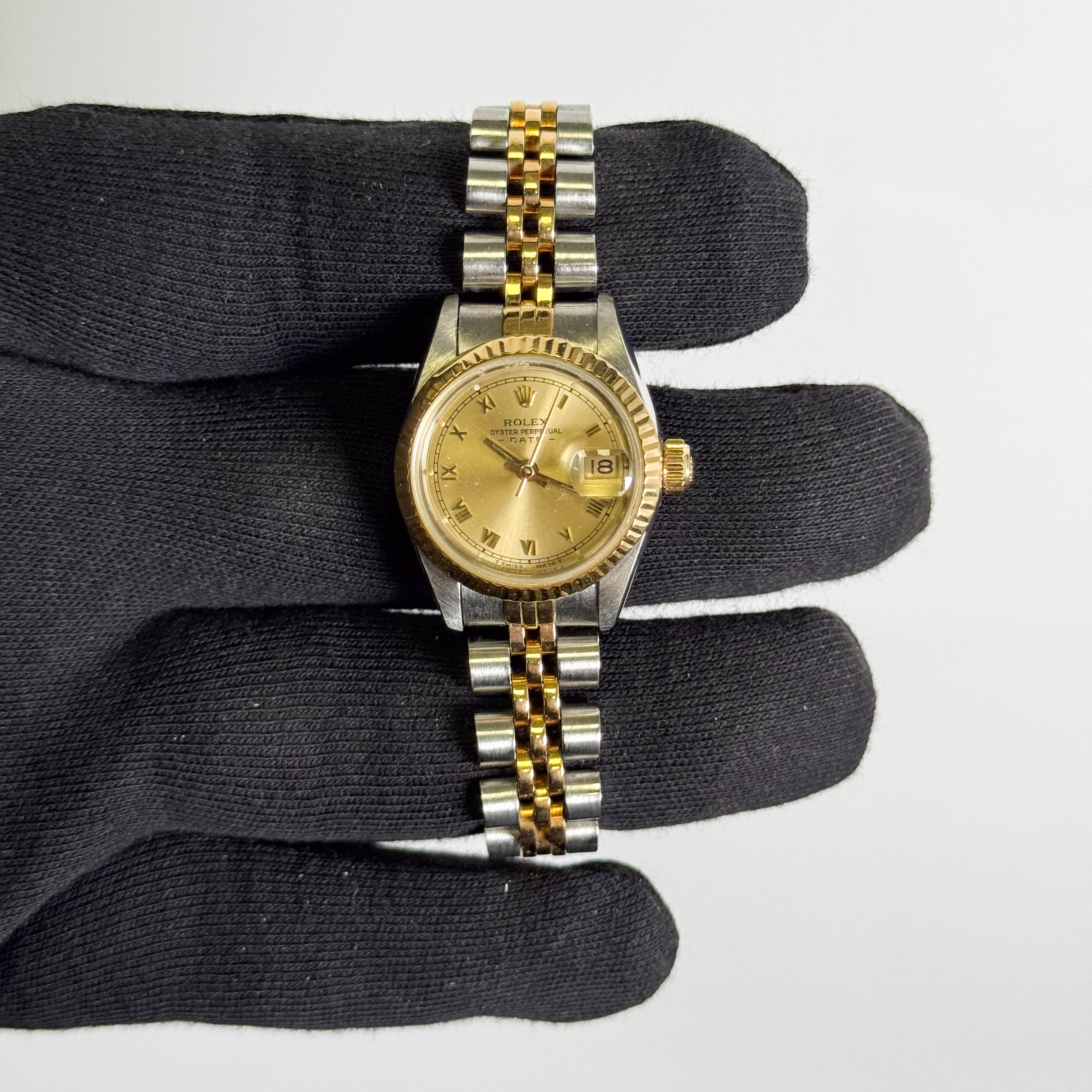 Rolex Datejust 26mm Champagne Dial Watch Ref# 69173