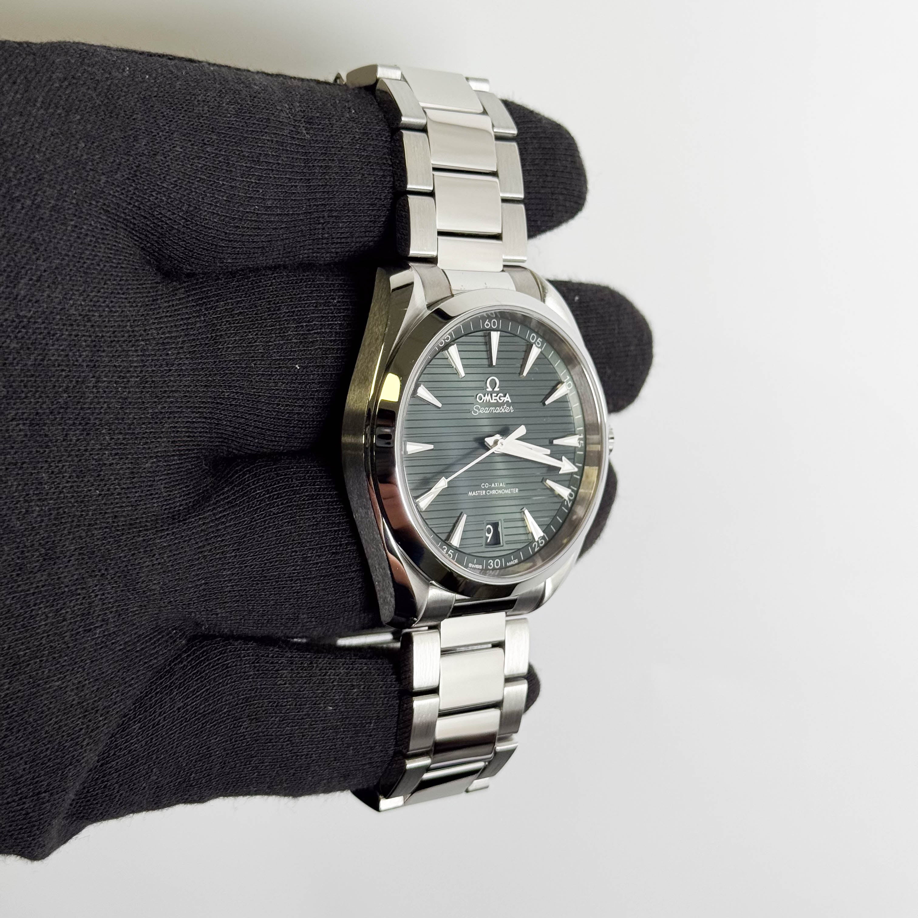 Omega Seamaster 41mm Green Dial Watch Ref# 220.10.41.21.10.001