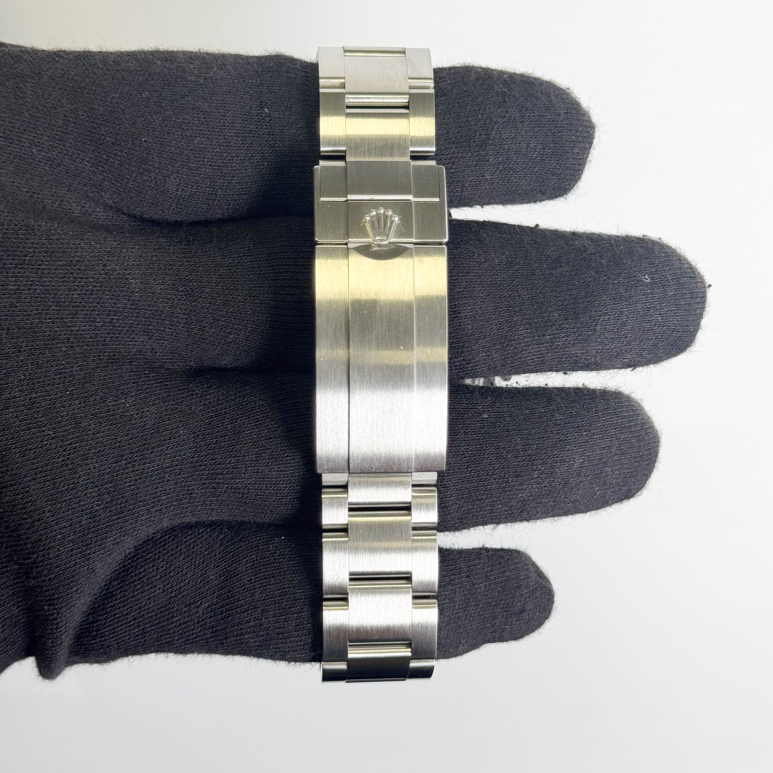 Rolex Sea-Dweller 44mm Black/Blue Dial Watch Ref# 136660