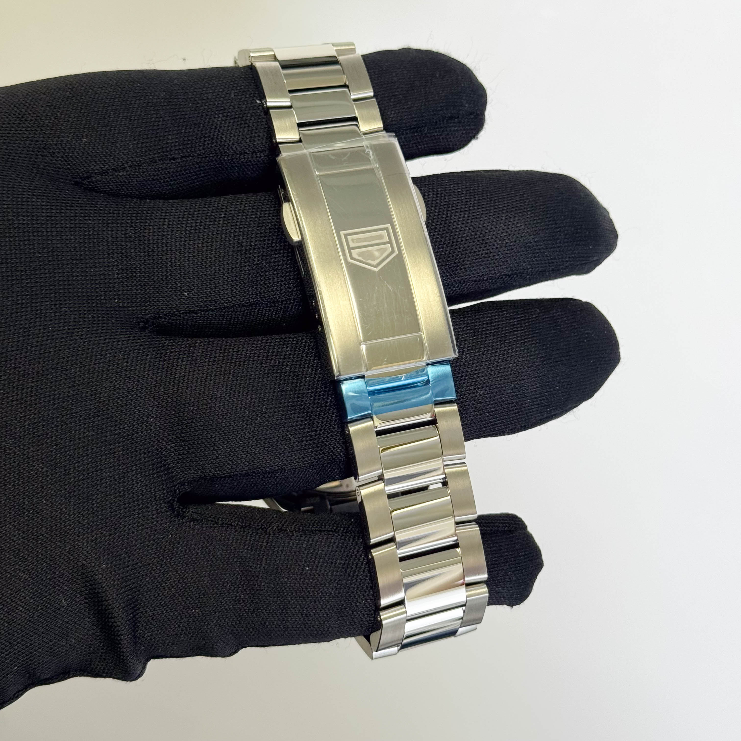 Tag Heuer Aquaracer 40mm Black Dial Watch Ref# WBP1110.BA0627 - Happy Jewelers Fine Jewelry Lifetime Warranty