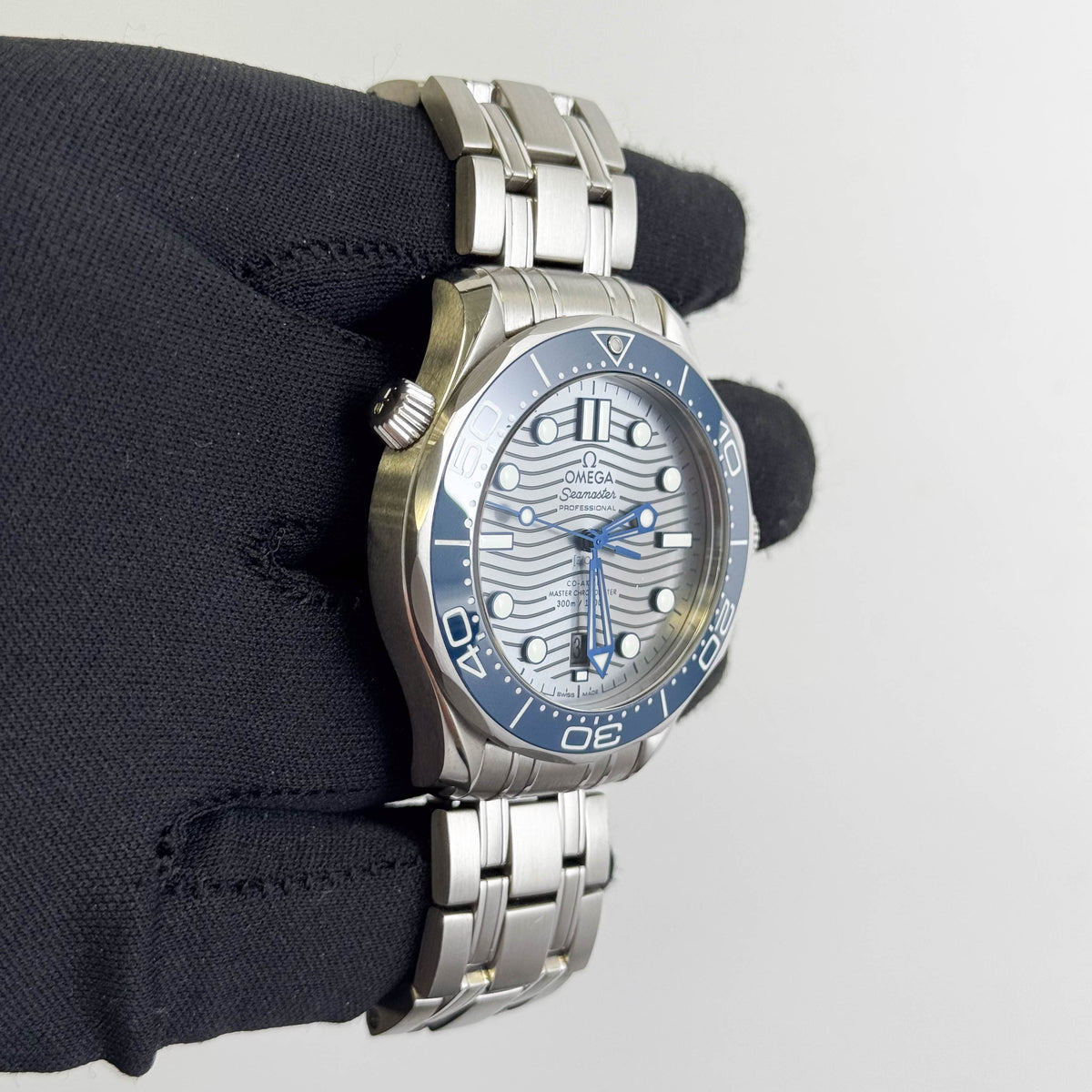 Omega Seamaster Diver 300m 42mm Blue Dial Watch Ref# 210.30.42.20.06.001 - Happy Jewelers Fine Jewelry Lifetime Warranty