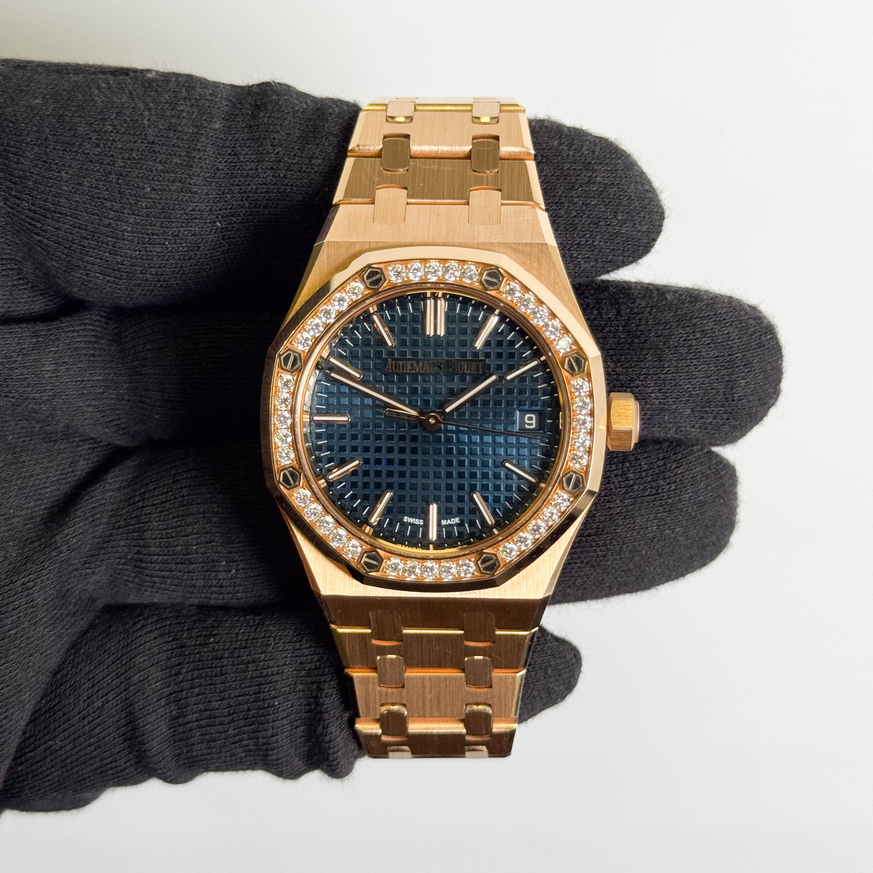 Audemars Piguet Royal Oak 37mm Blue Dial Watch Ref# 15551OR.ZZ.1356OR.02