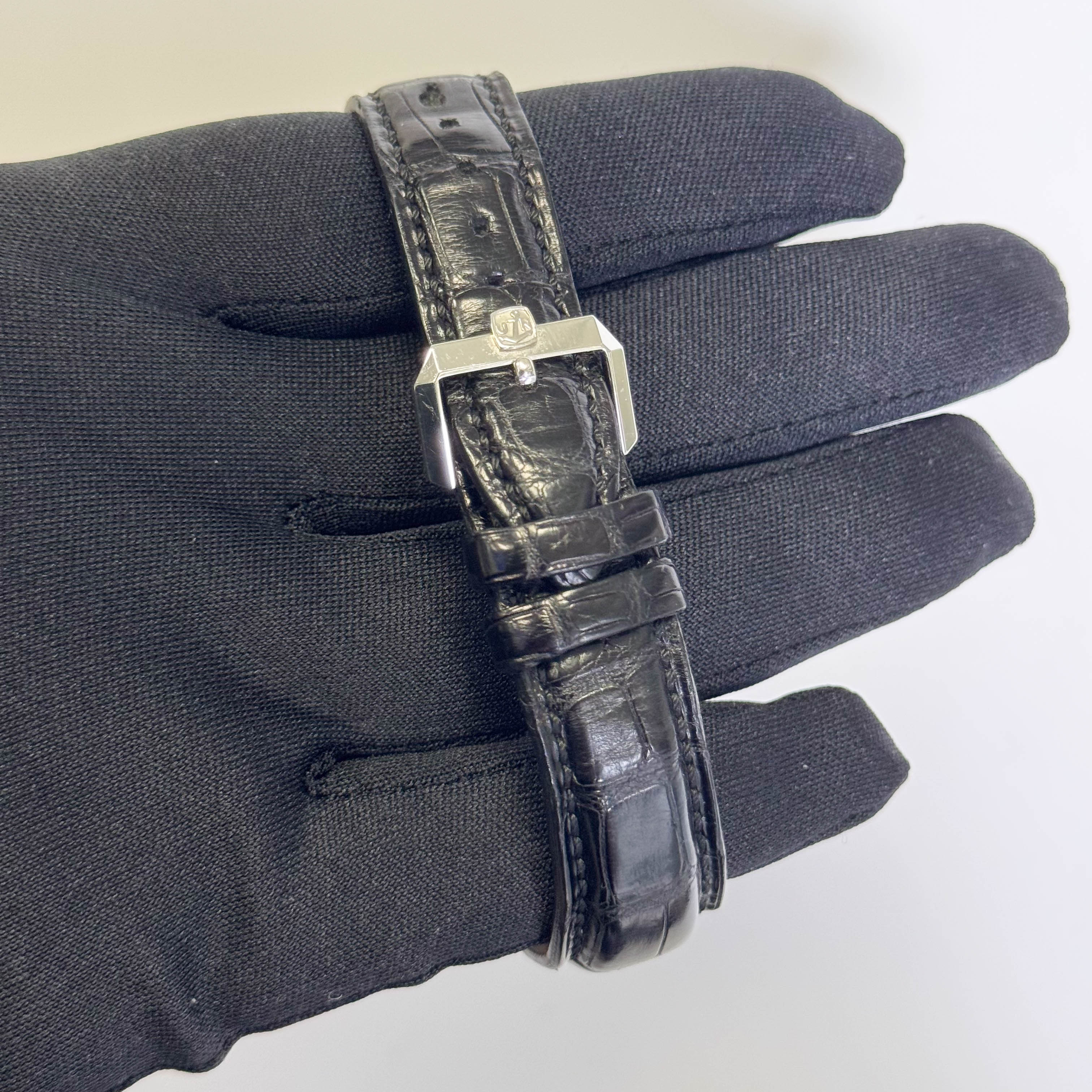 Ulysse Nardin Marine Chronometer 1846 38 mm White Dial Watch Ref# 263-22