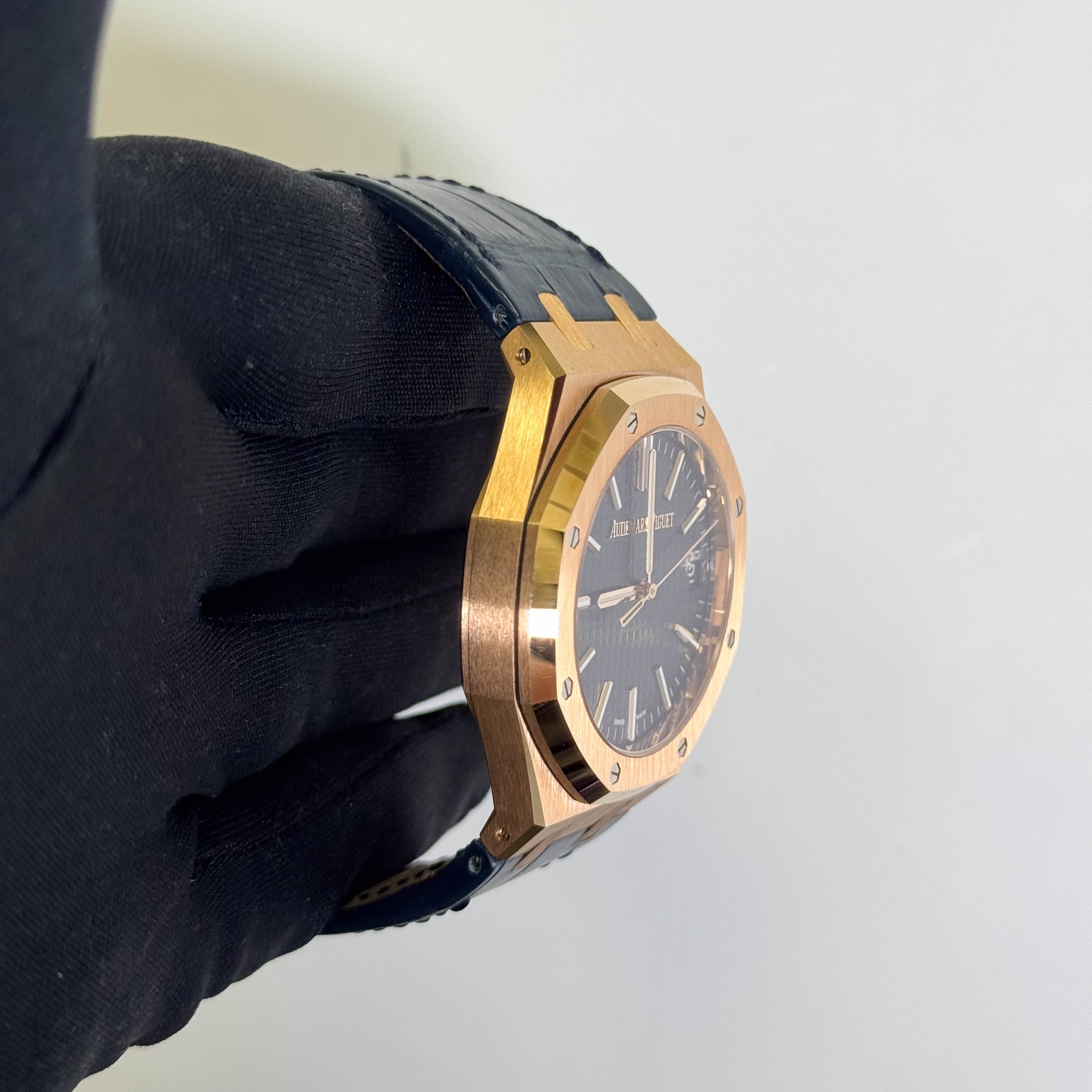 Audemars Piguet Royal Oak 41mm Blue Dial Watch Ref# 15510OR.OO.D315CR.02