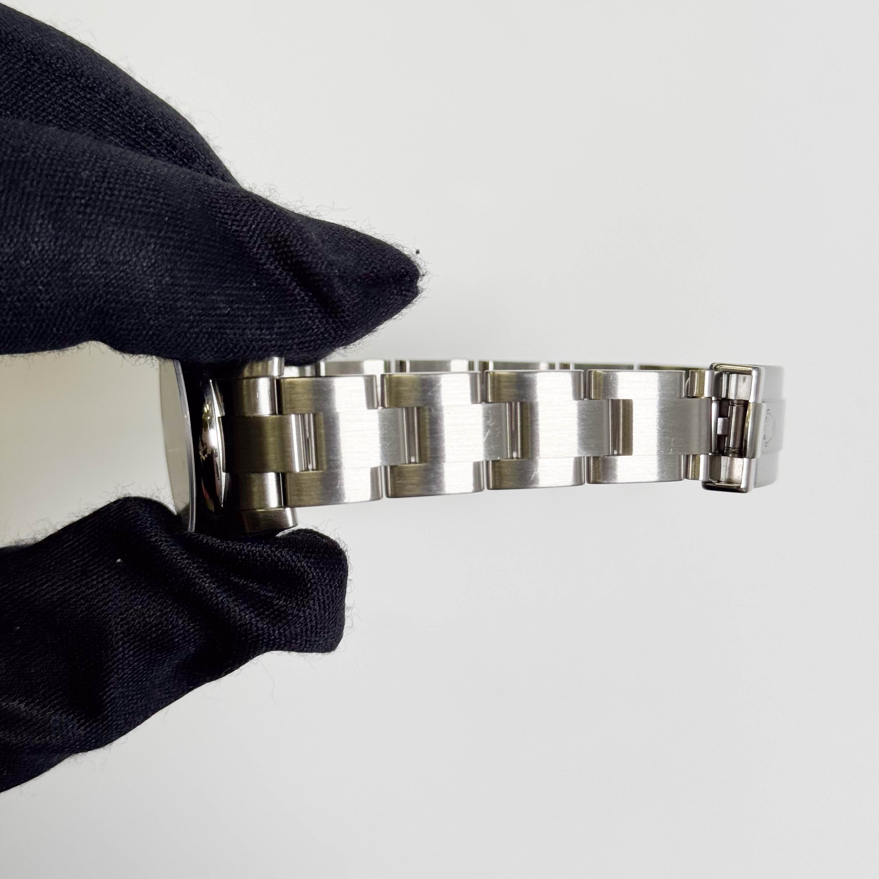 Rolex Oyster Perpetual 26mm Silver Dial Watch Ref# 176200 - Happy Jewelers Fine Jewelry Lifetime Warranty