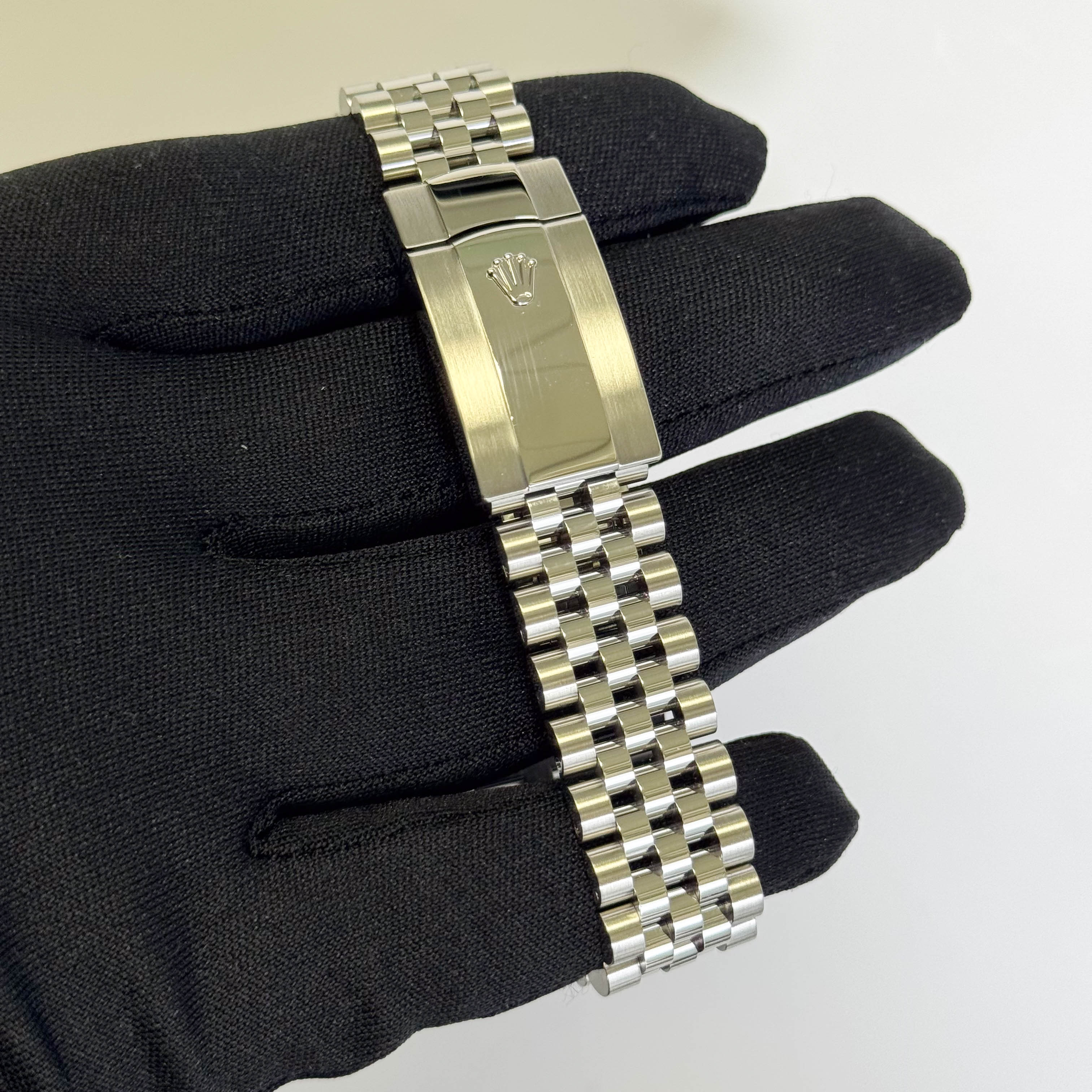 Rolex Datejust 36mm Silver Dial Watch Ref# 126234 - Happy Jewelers Fine Jewelry Lifetime Warranty