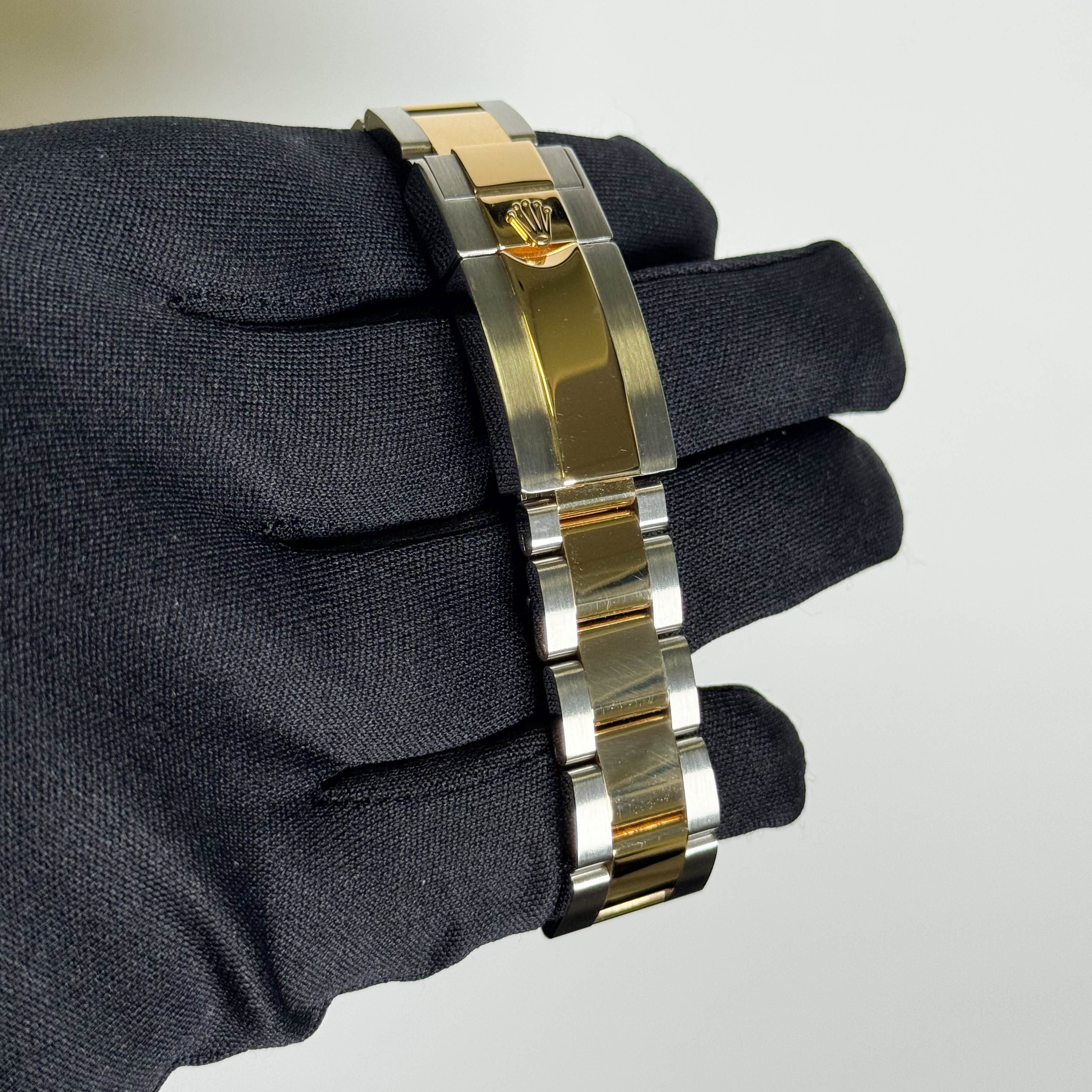 Rolex Daytona 40mm Racing Blue Dial Watch Ref# 116523