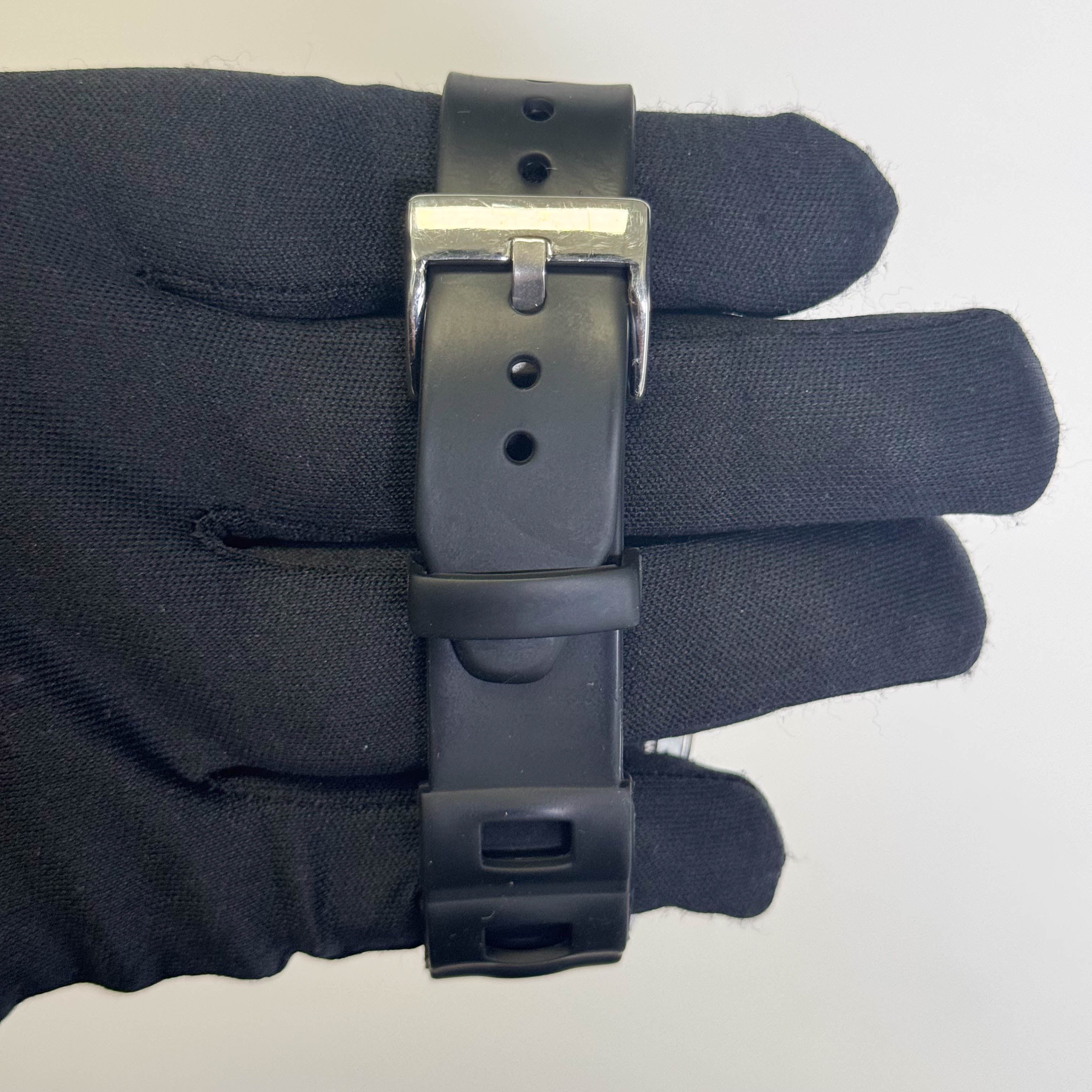 Rolex Submariner 40mm Black Dial Watch Ref# 16610