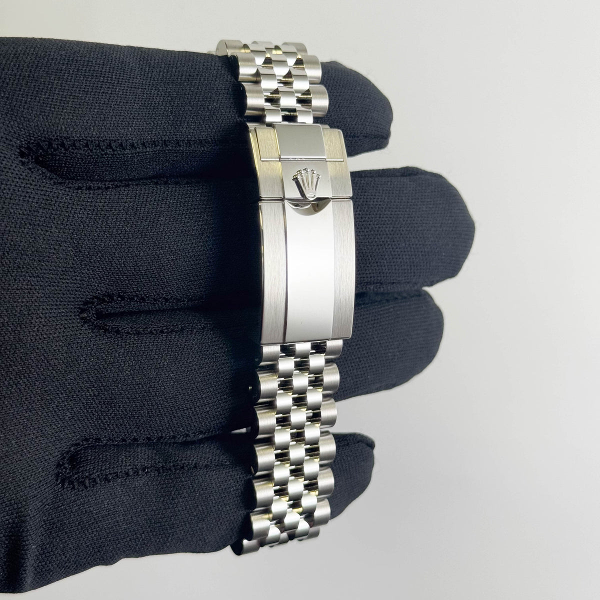 Rolex GMT-Master II "Batgirl" 40mm Black Dial Watch Ref# 126710BLNR - Happy Jewelers Fine Jewelry Lifetime Warranty