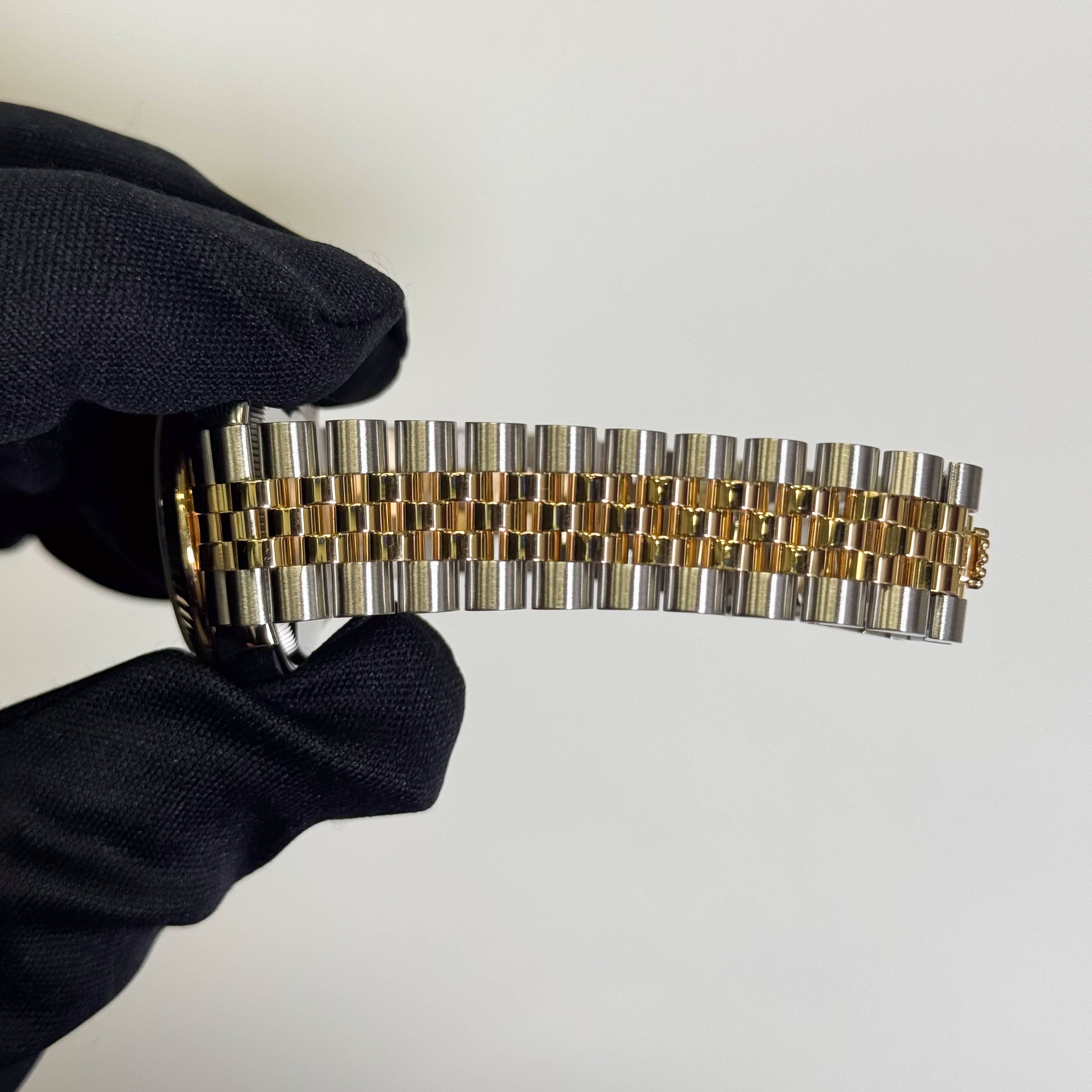 Rolex Datejust 31mm Champagne Dial Watch Ref# 278273 - Happy Jewelers Fine Jewelry Lifetime Warranty