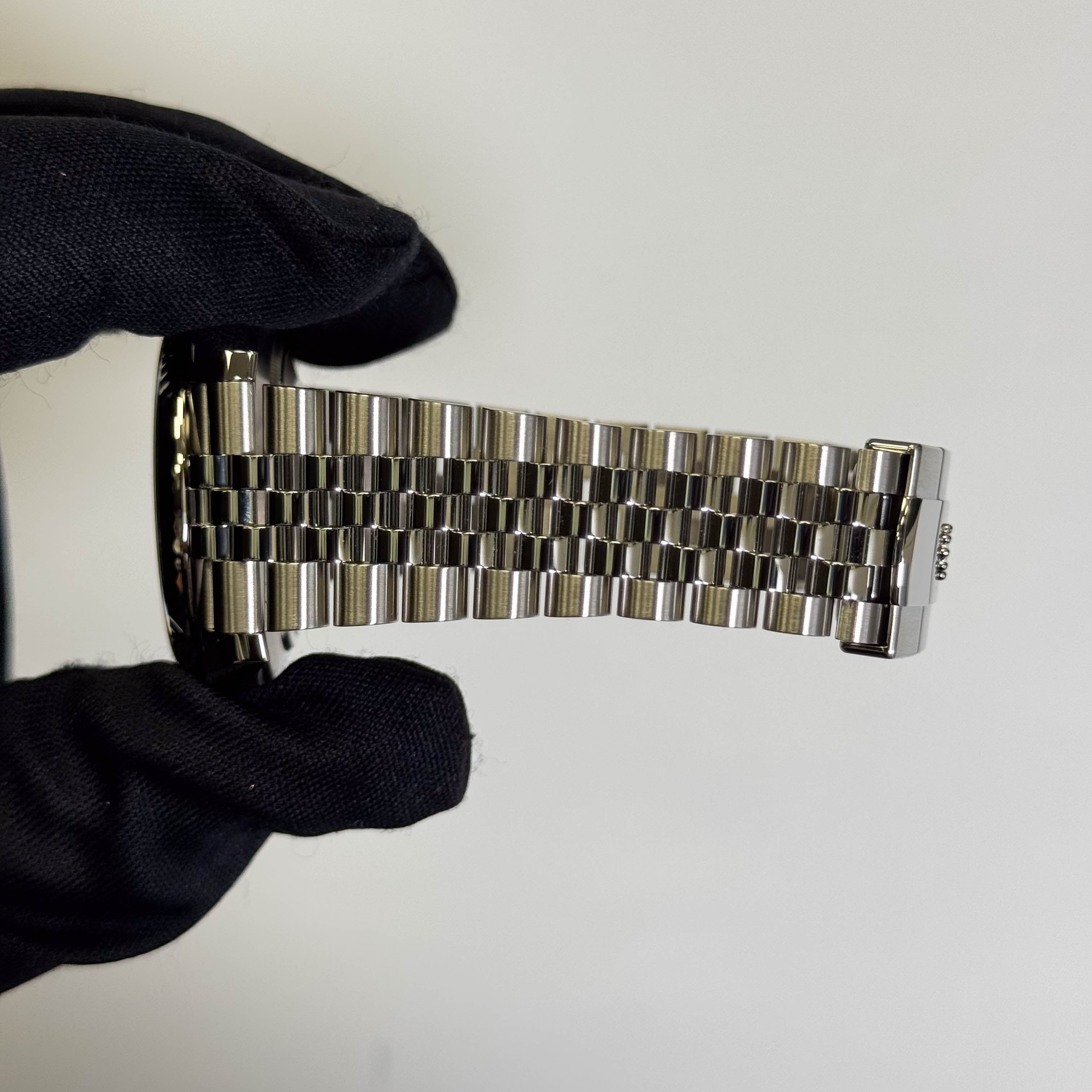 Rolex Datejust 41mm Rhodium Dial Watch Ref# 126334 - Happy Jewelers Fine Jewelry Lifetime Warranty