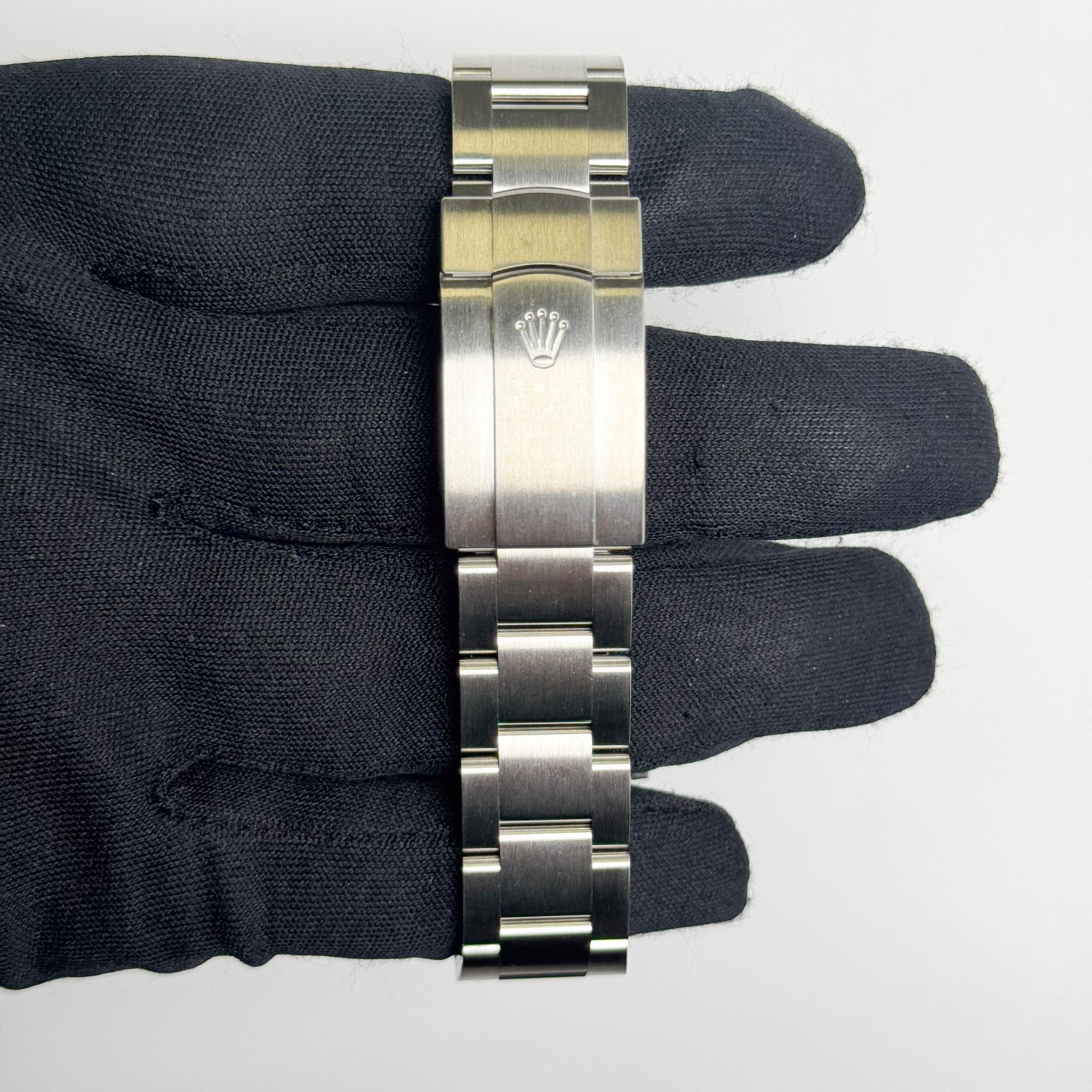 Rolex Oyster Perpetual 41mm Lilac Dial Watch Ref# 134300