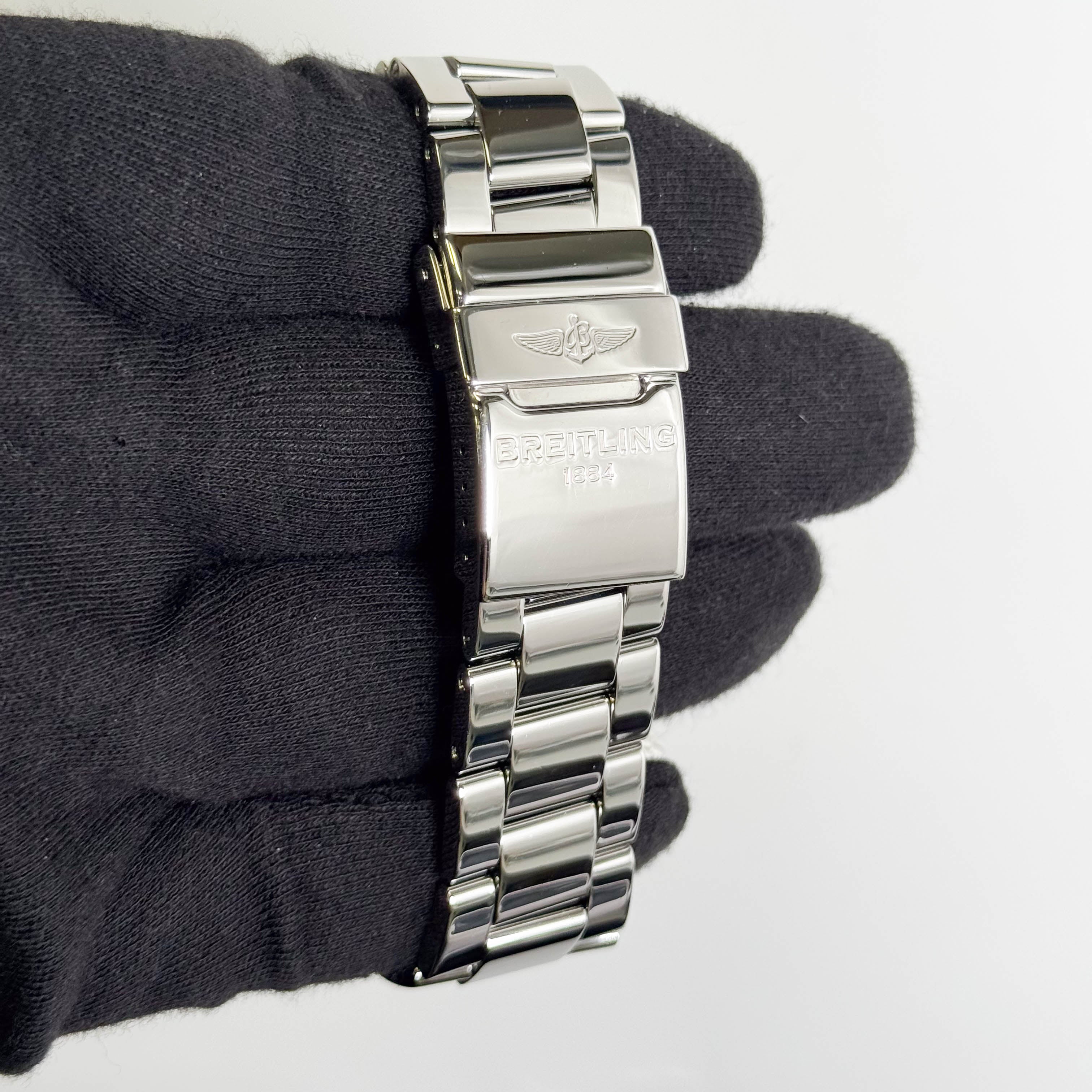 Breilting Super Avenger 48mm Black Dial Watch Ref# A1337111/BC29