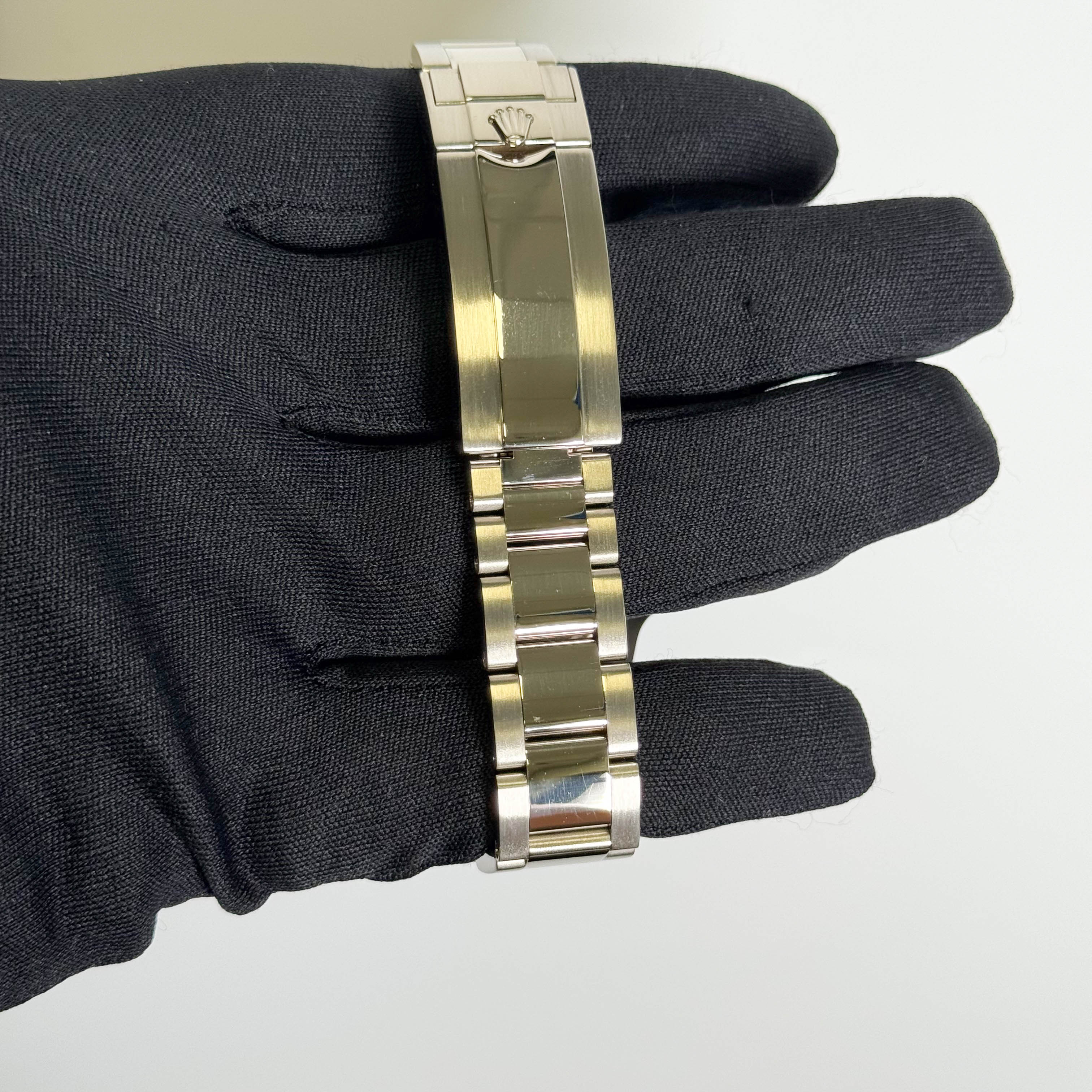 Rolex Submariner 40mm Blue Dial Watch Ref# 116619LB