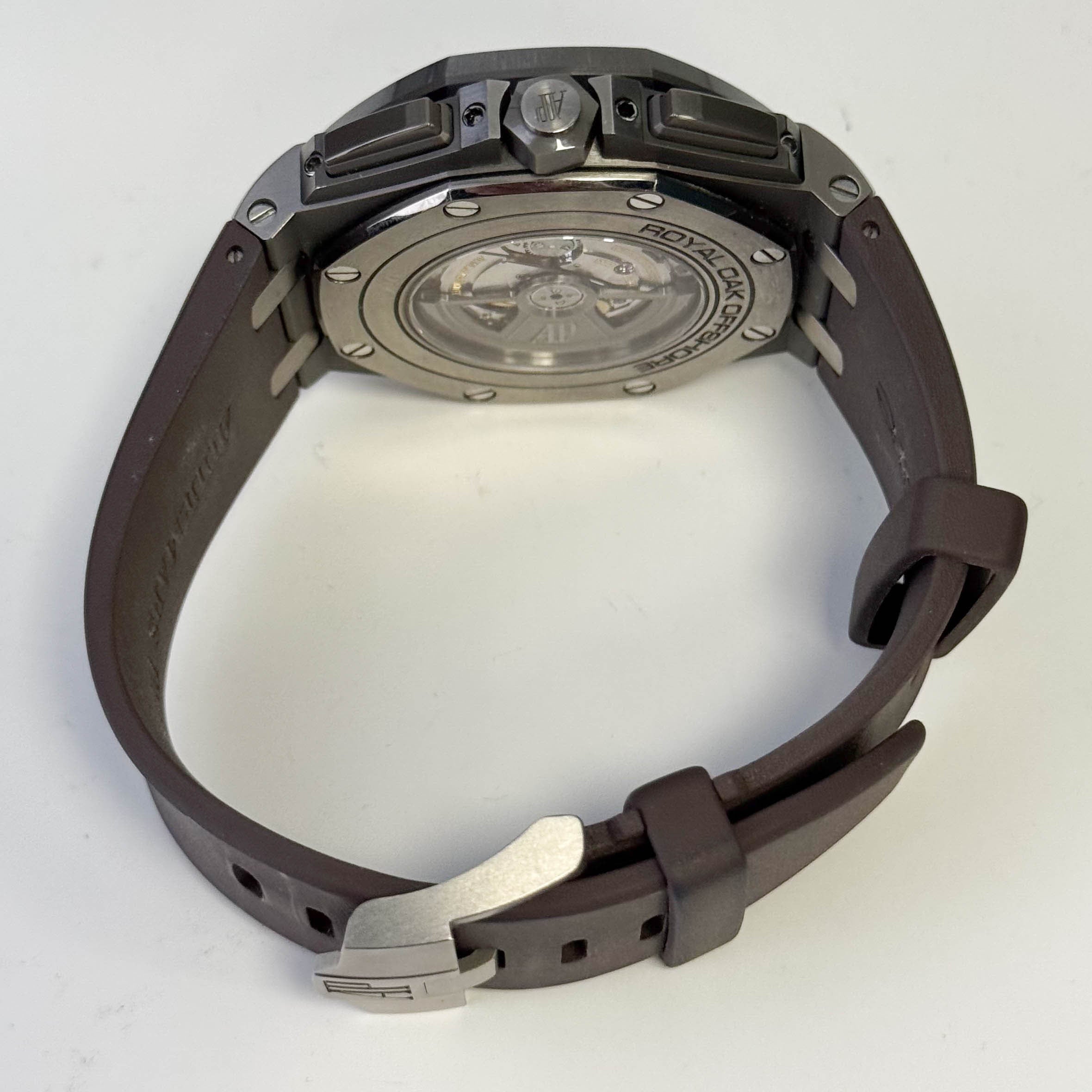 Audemars Piguet Offshore 44mm Grey Dial Watch Ref# 26400IO.OO.A004CA.02 - Happy Jewelers Fine Jewelry Lifetime Warranty