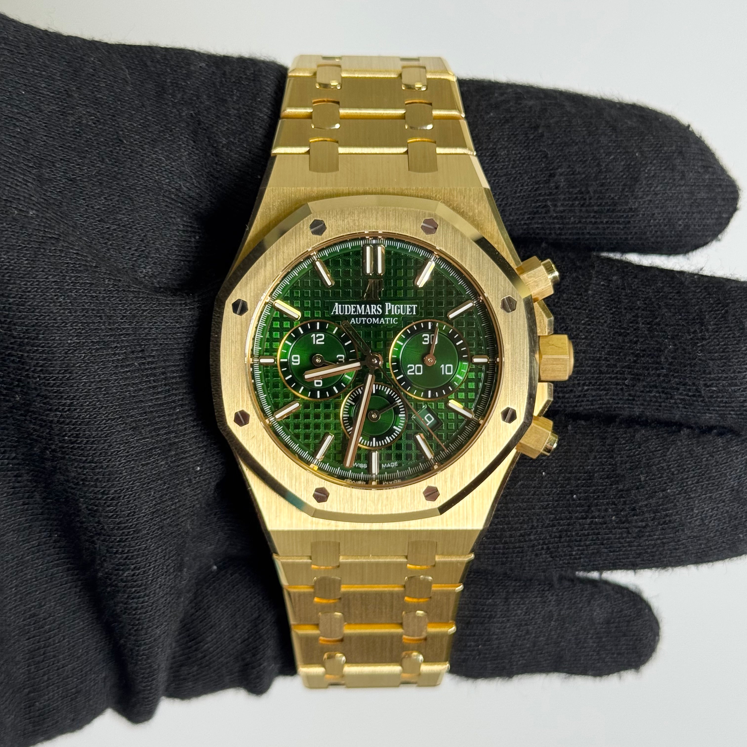 Audemars Piguet Royal Oak 41mm Green Dial Watch Ref# 26331BA.OO.1220BA.02 - Happy Jewelers Fine Jewelry Lifetime Warranty