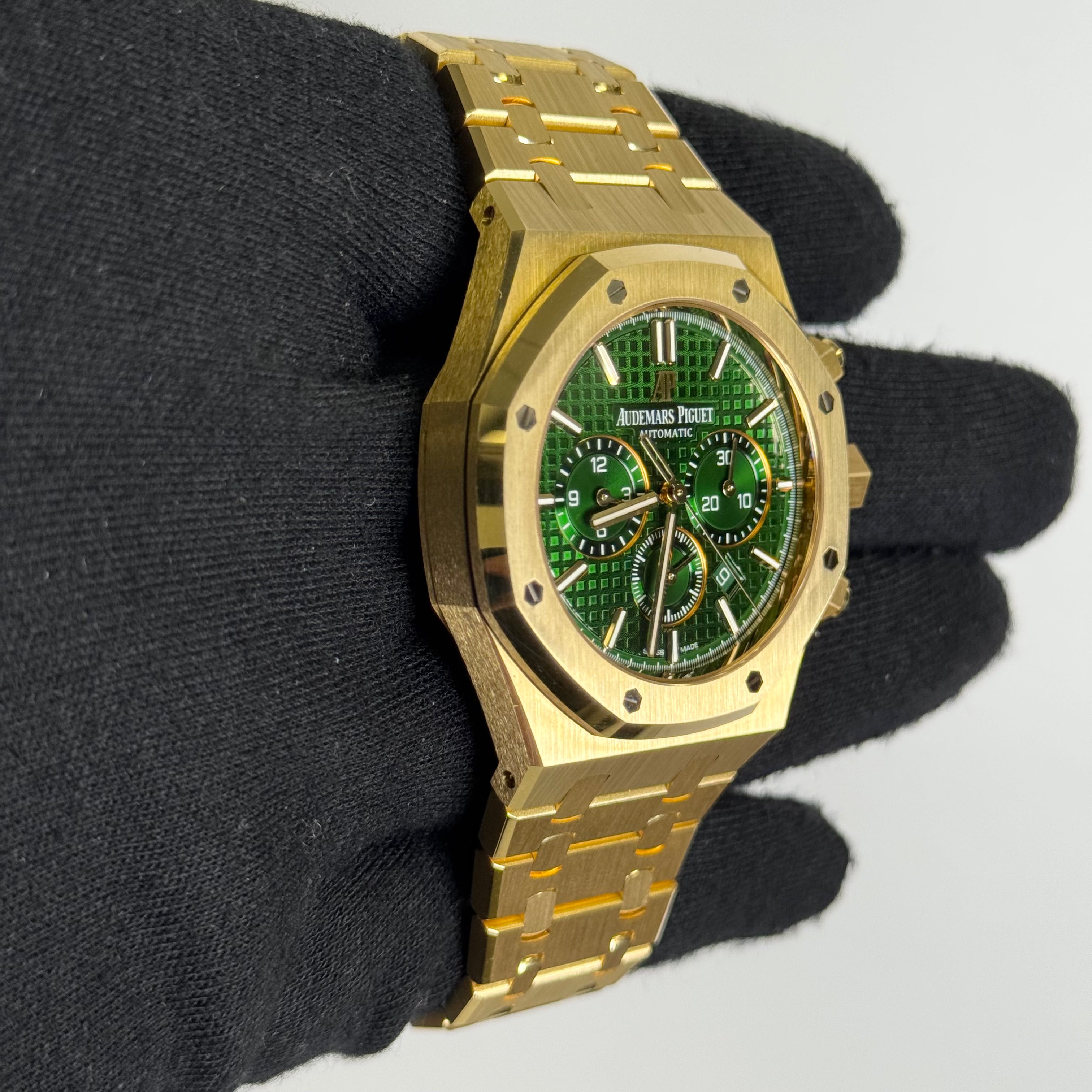 Audemars Piguet Royal Oak 41mm Green Dial Watch Ref# 26331BA.OO.1220BA.02 - Happy Jewelers Fine Jewelry Lifetime Warranty