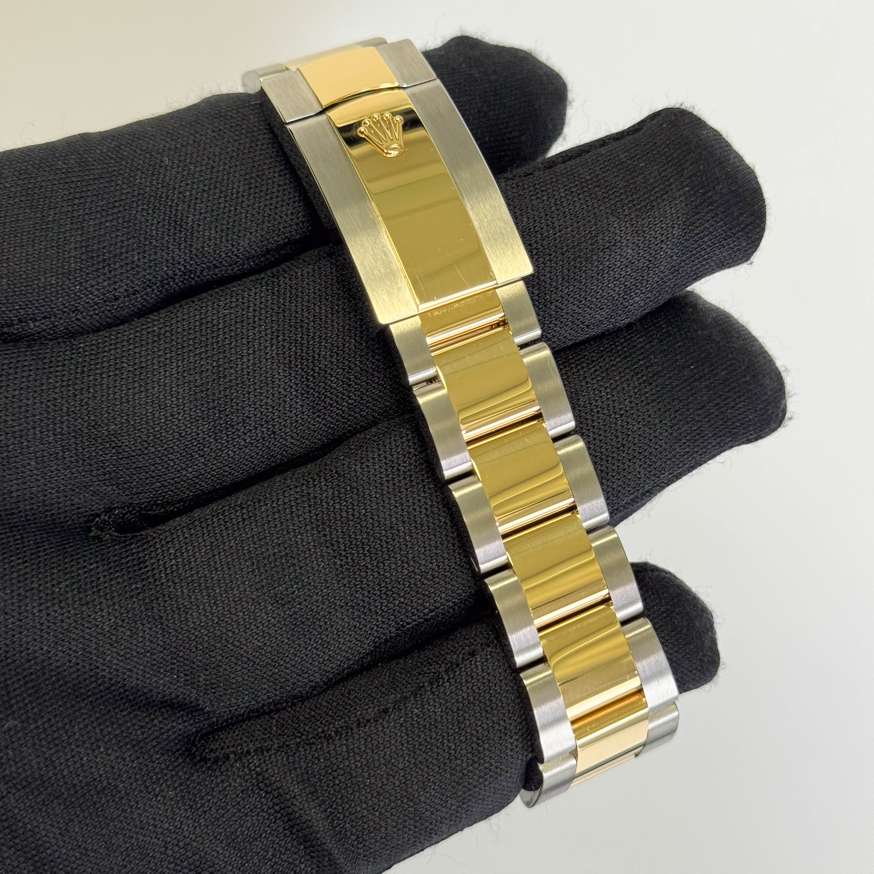 Rolex Datejust 36mm Olive Green Roman Dial Ref# 126233