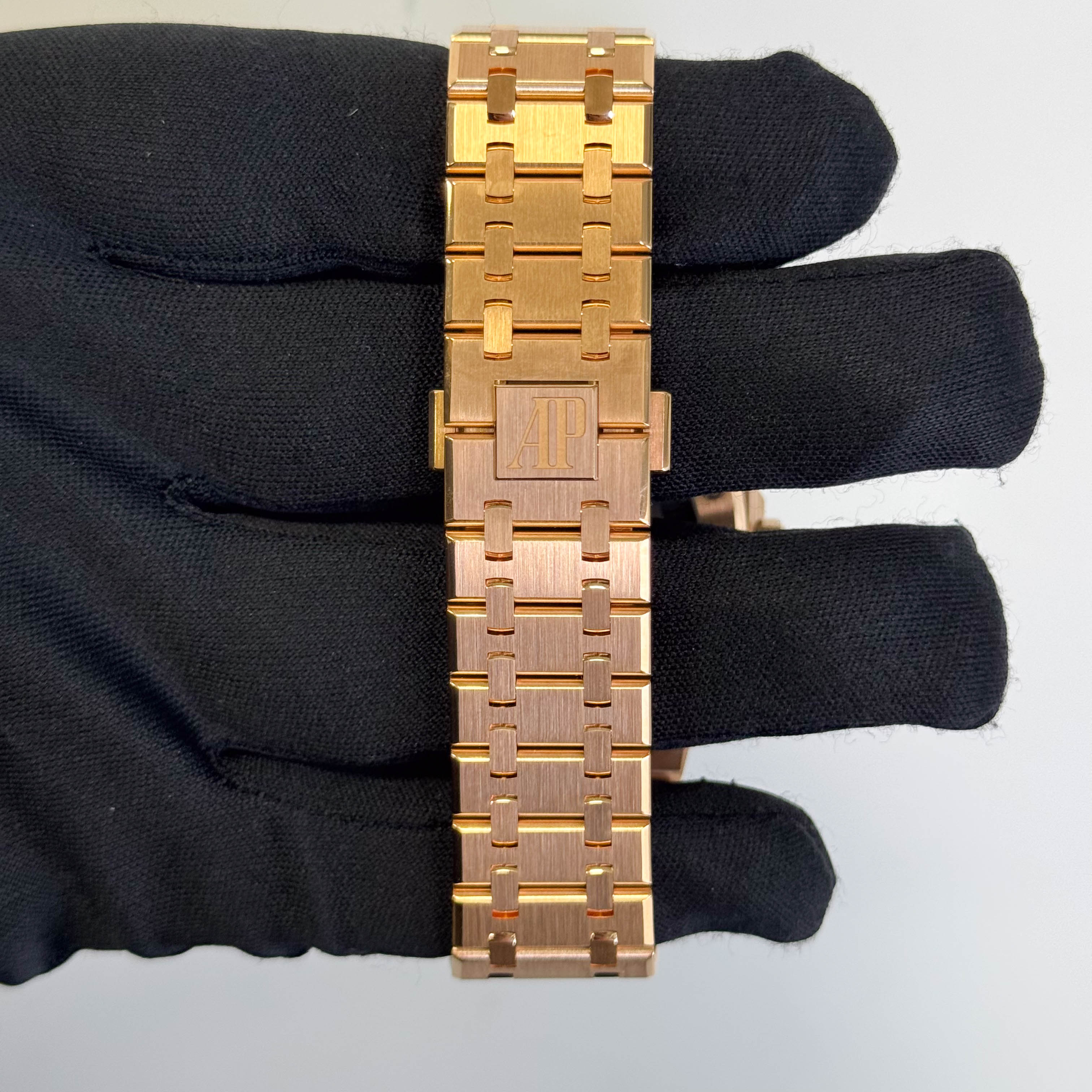 Audemars Piguet Royal Oak 41mm Black Dial Watch Ref# 26240OR.OO.1320OR.02