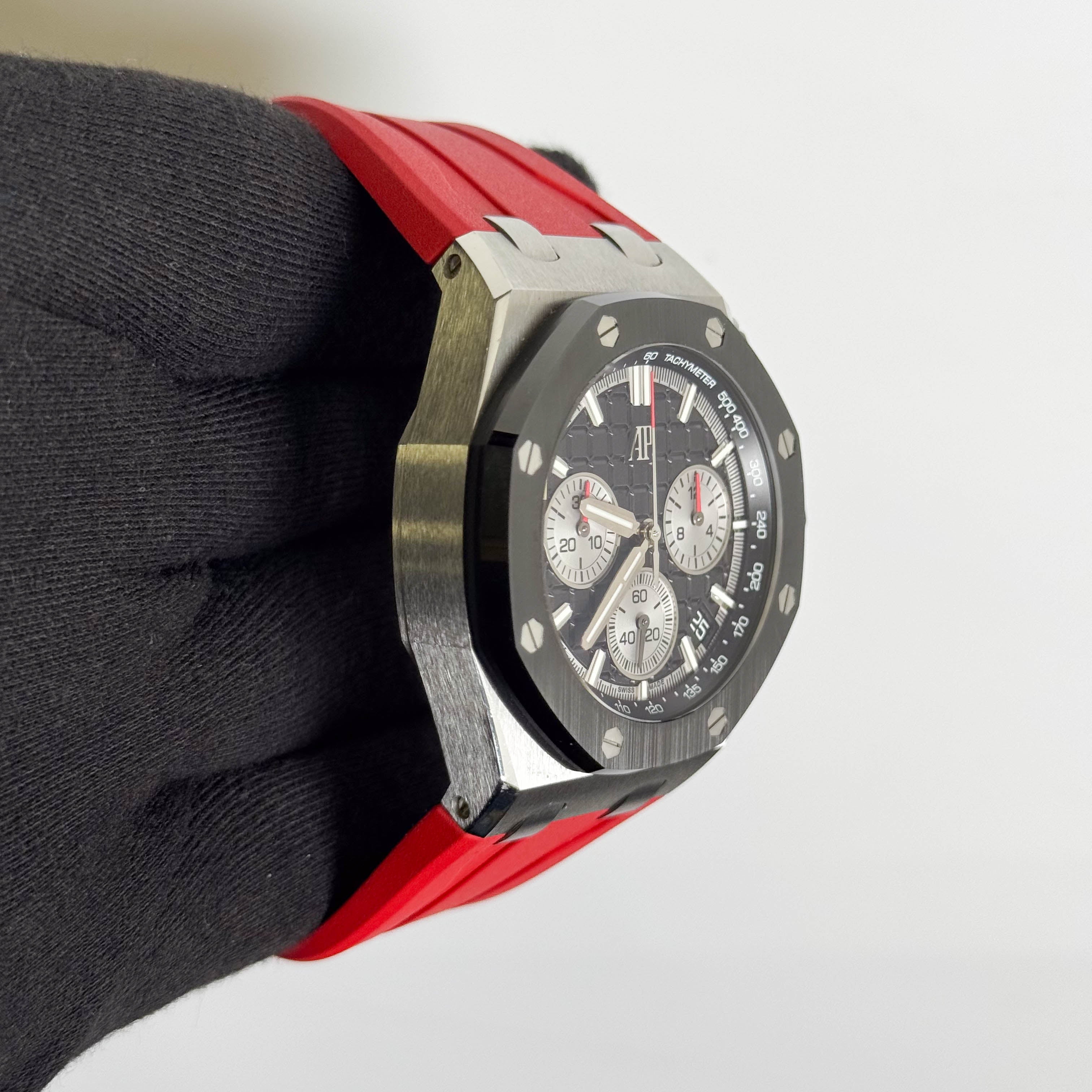 Audemars Piguet Royal Oak 43mm Black Dial Watch Ref# 26420SO.OO.A002CA.01