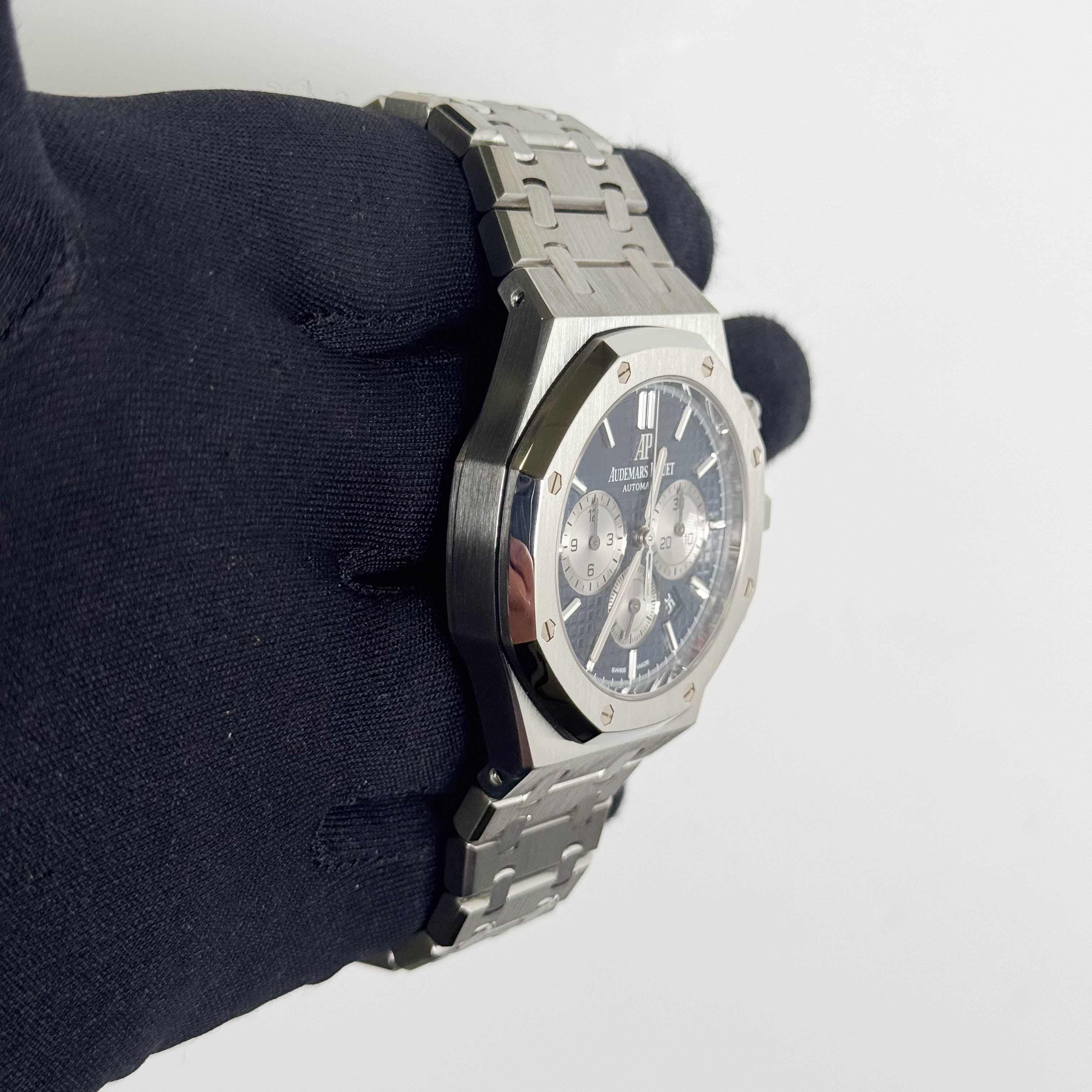 Audemars Piguet Royal Oak 41mm Blue Dial Watch Ref# 26331ST.OO.1220ST.01