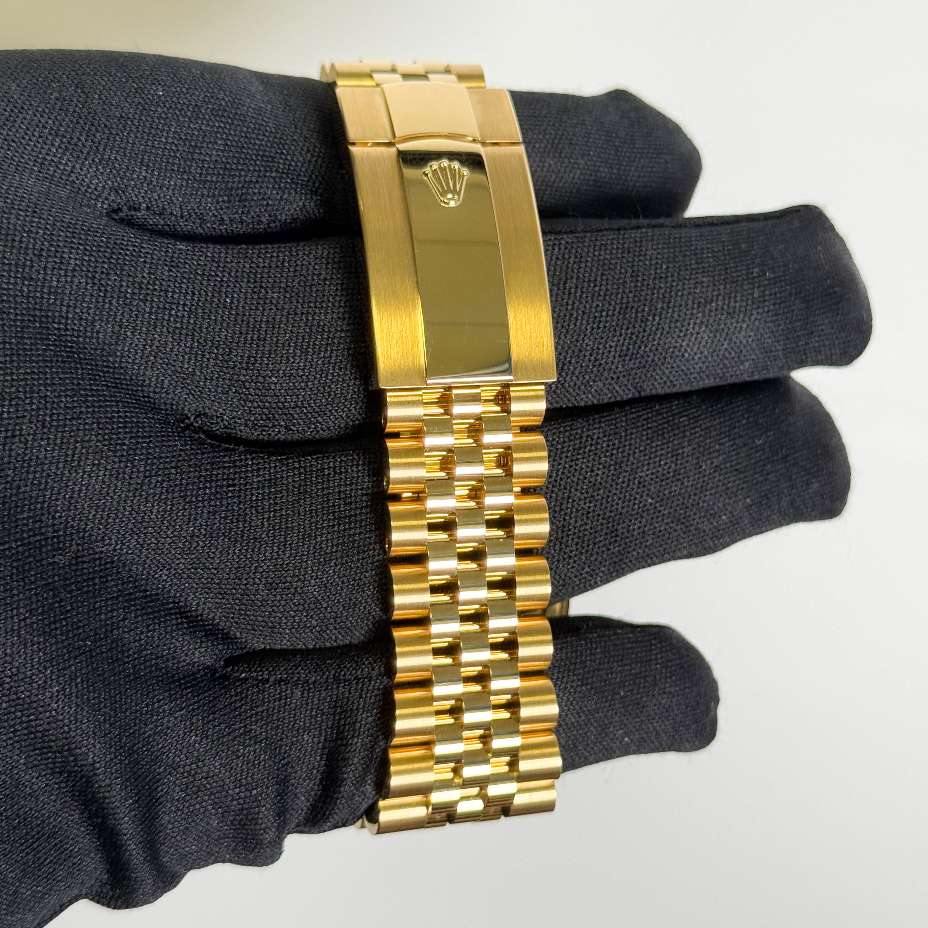 Rolex Sky-Dweller 42mm Green Dial Watch Ref# 336938