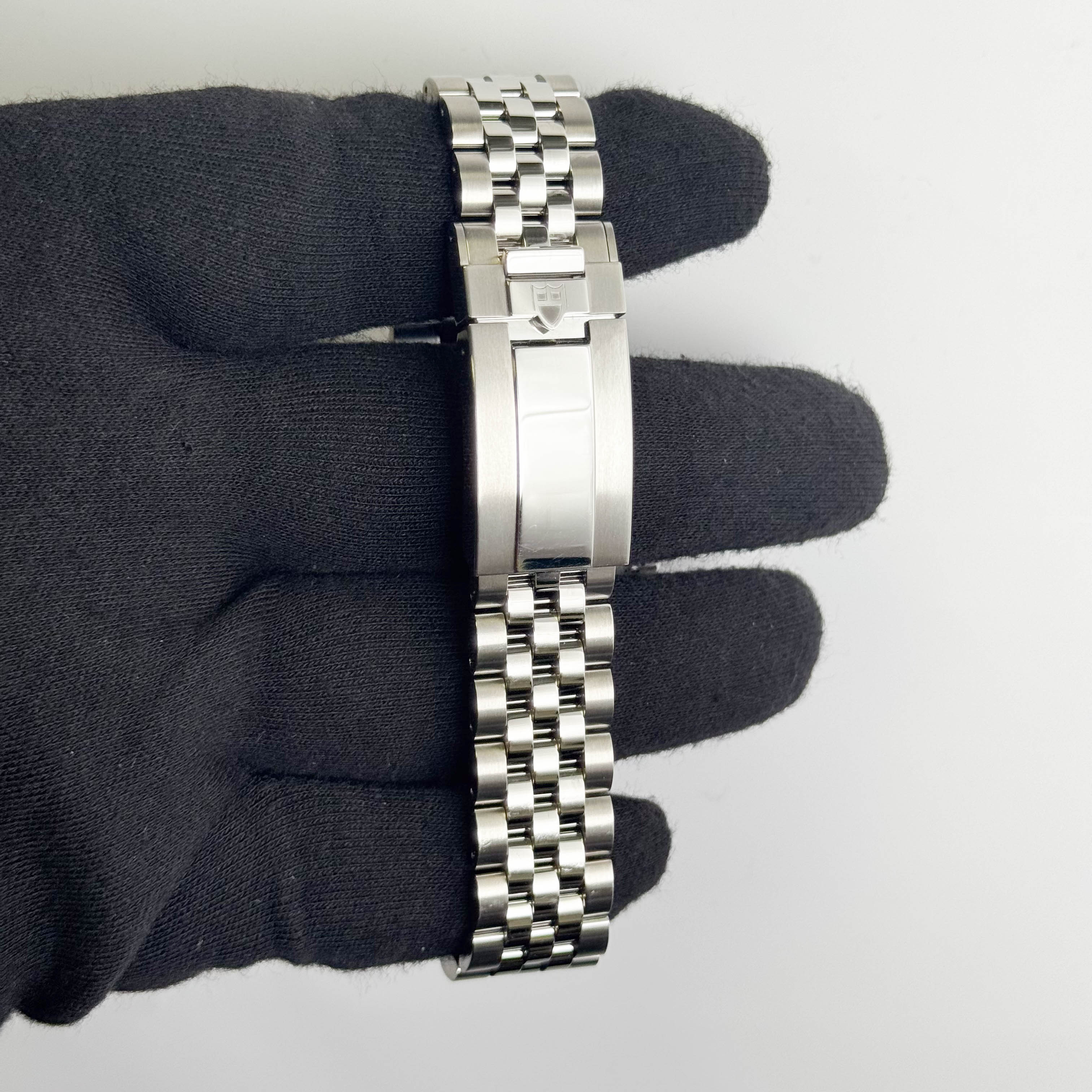 Tudor Black Bay 41mm Black Dial Watch Ref# 7941A1A0NU