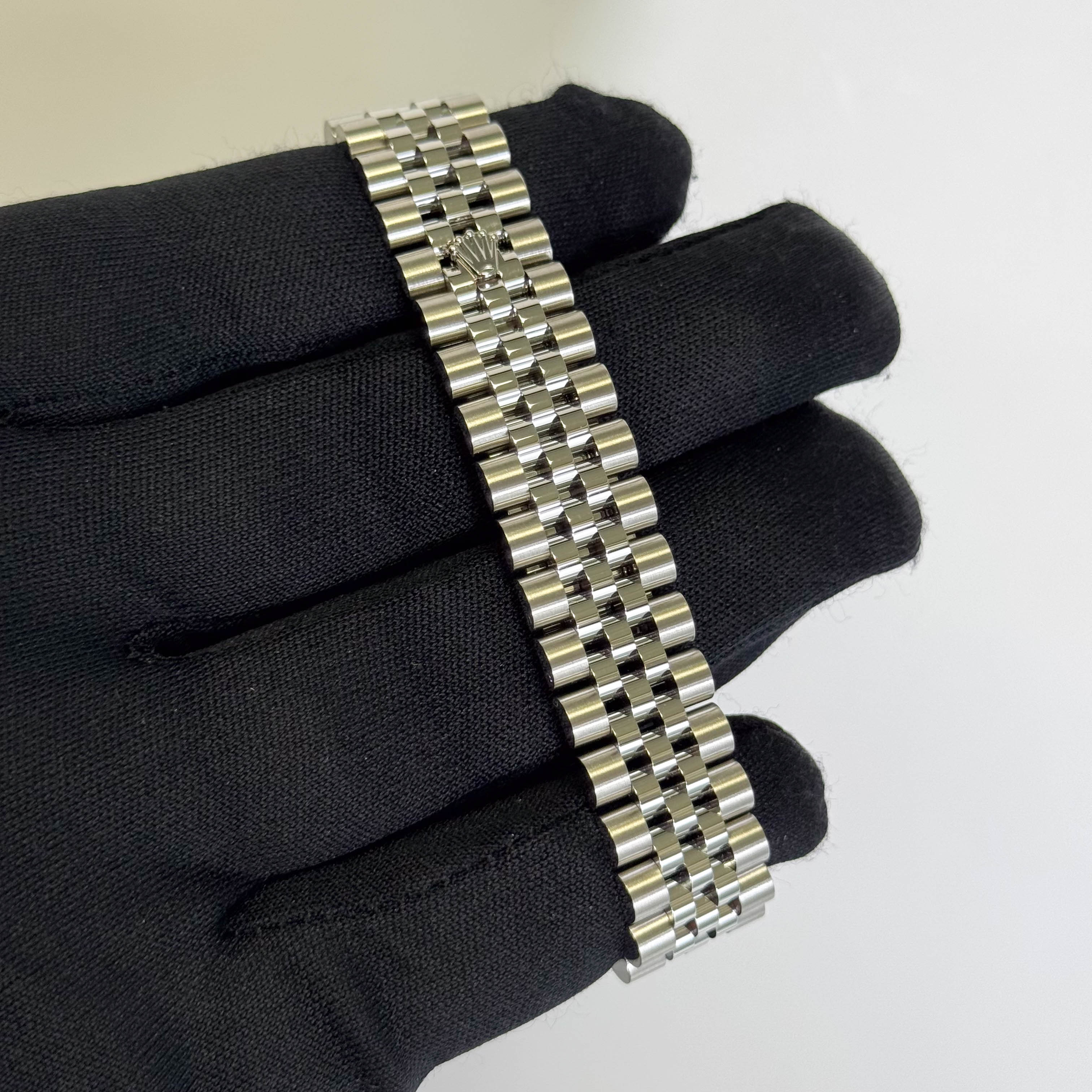 Rolex Datejust 31mm Pink Dial Watch Ref# 278274