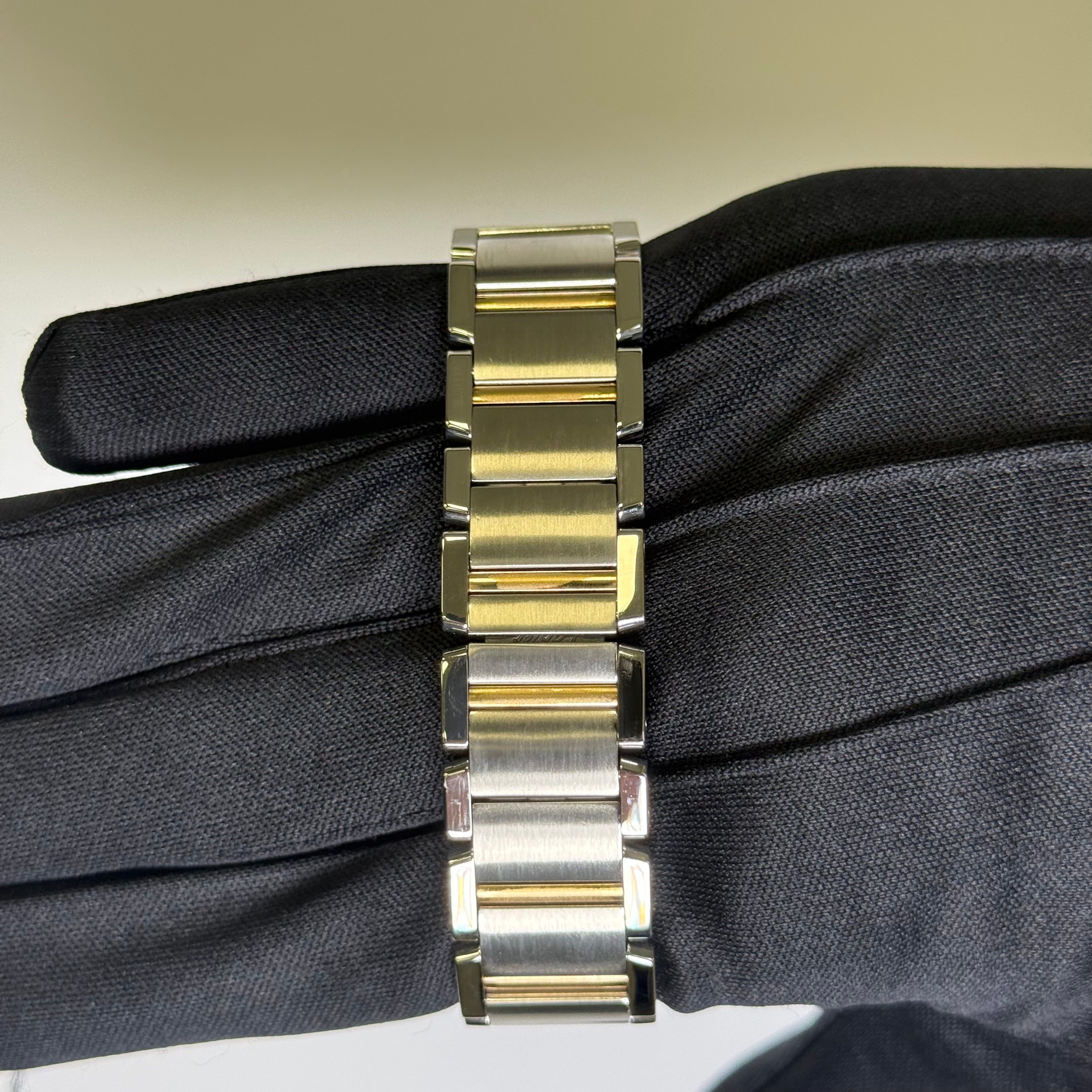 Cartier Tank 25mm White Dial Watch Ref# W51012Q4