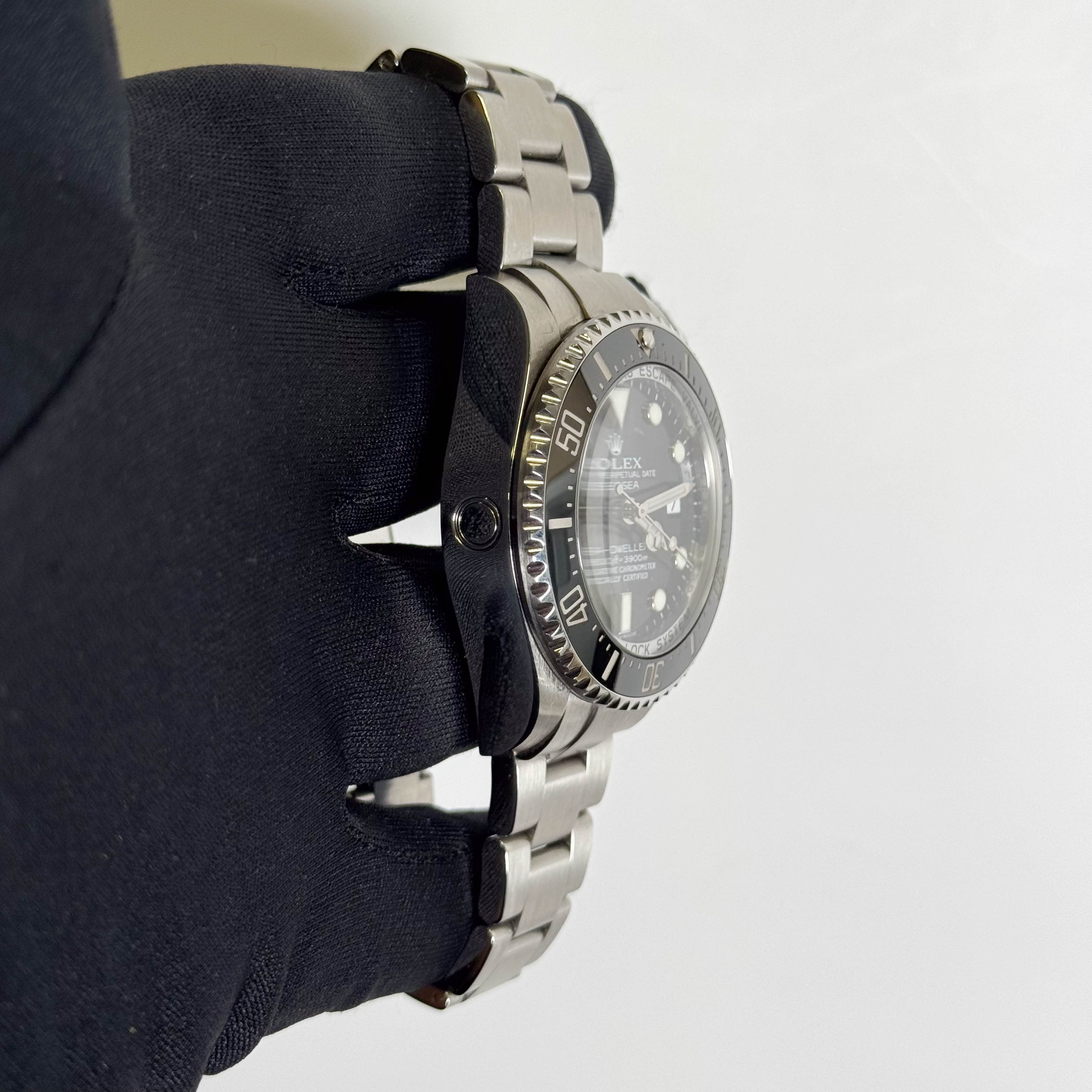 Rolex Sea-Dweller 44mm Black Dial Watch Ref# 136660