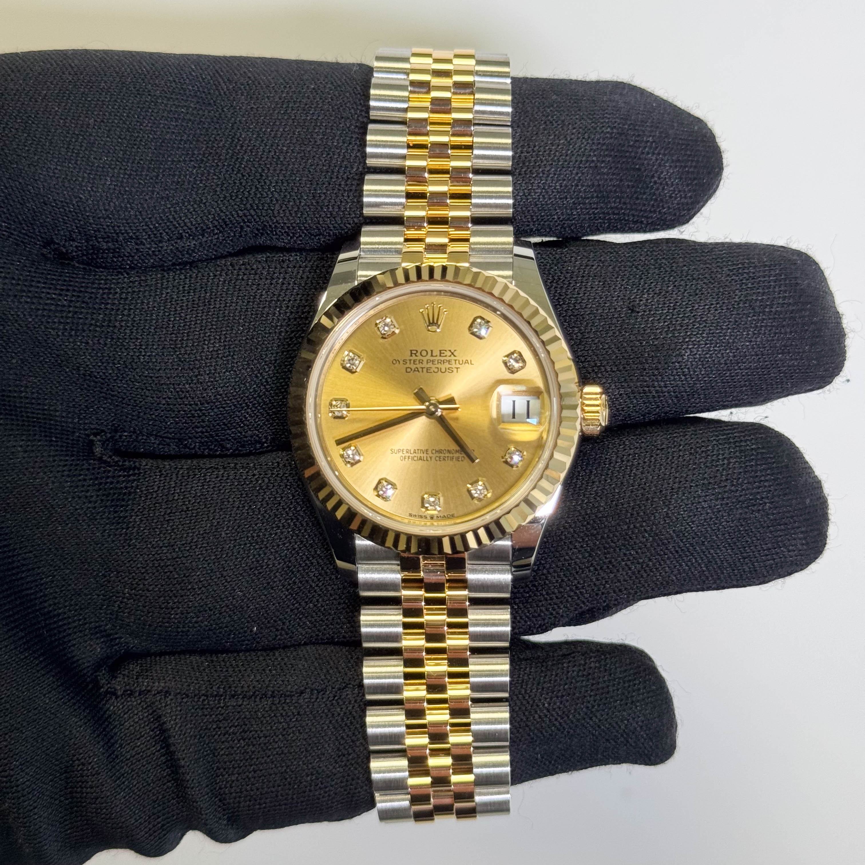 Rolex Datejust 31mm Champagne Dial Watch Ref# 278273